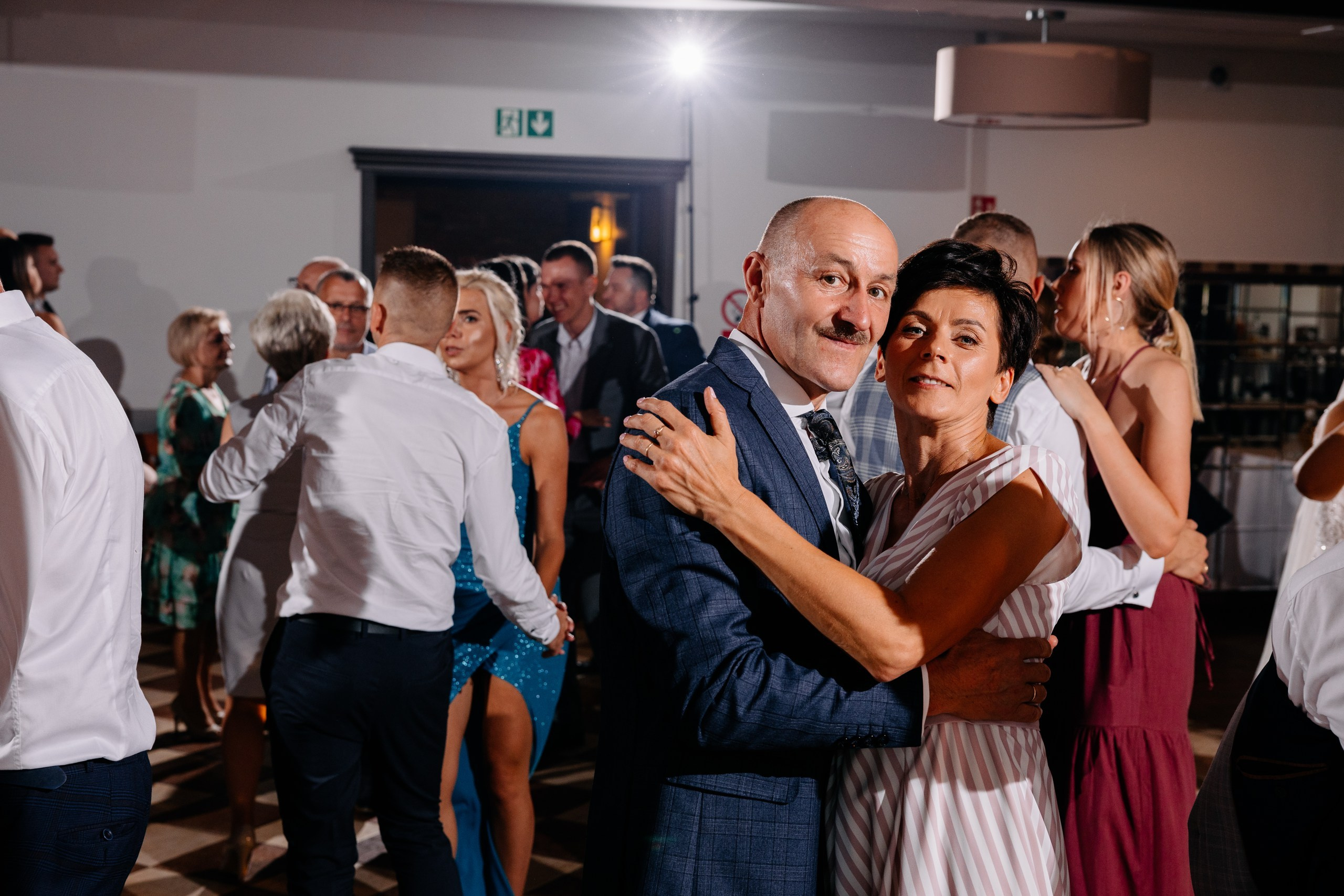 Klaudia ♡ Adrian. Fotograf Ślubny Warszawa - Sesje Biznesowe Rodzinne Eventy