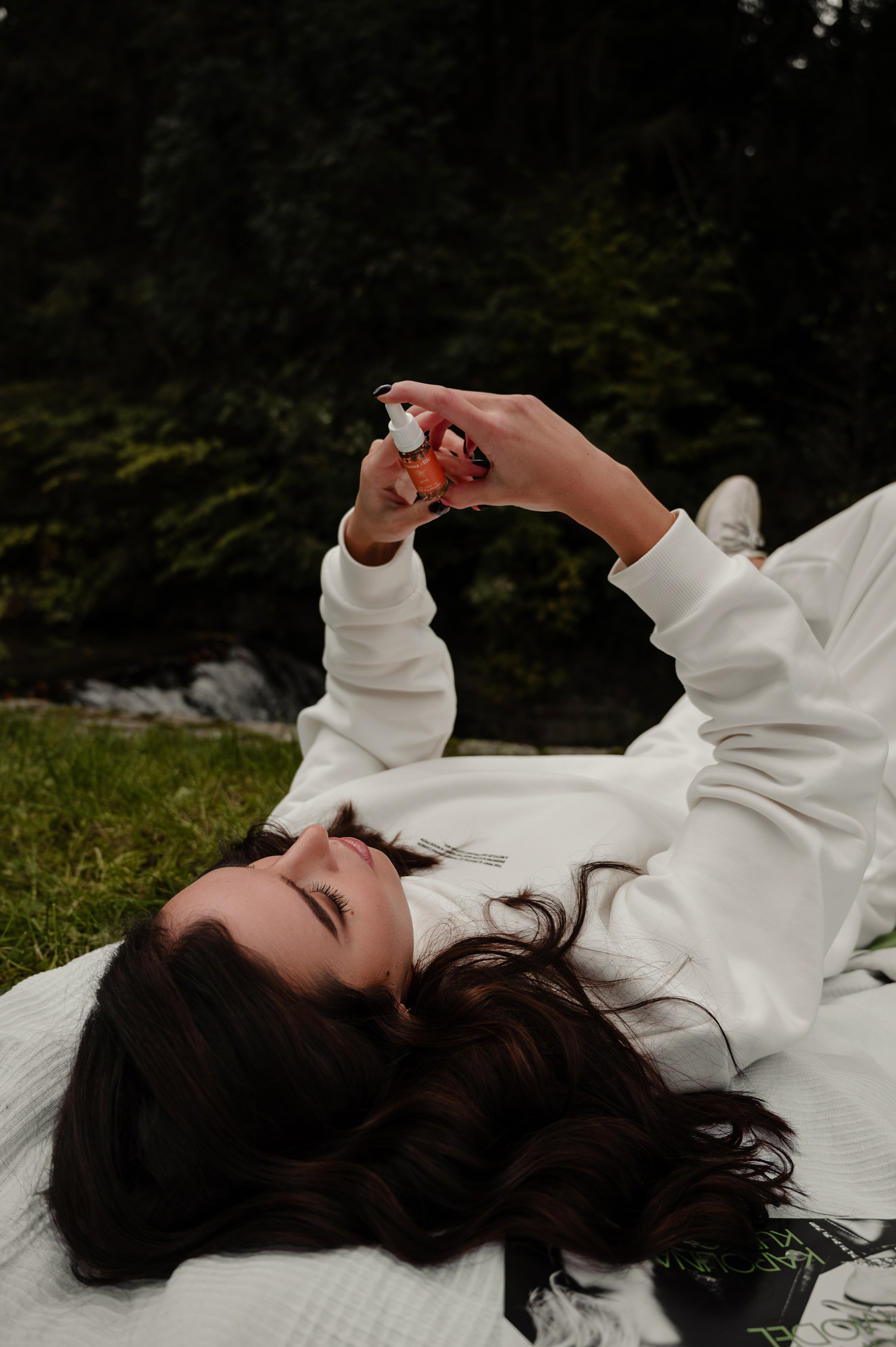 CannaXlife CBD products. ANNA-MARIA PHOTO CONTENT CREATOR — фотограф, эстет, художник и визуальный эксперт в Instagram, работающий в Праге