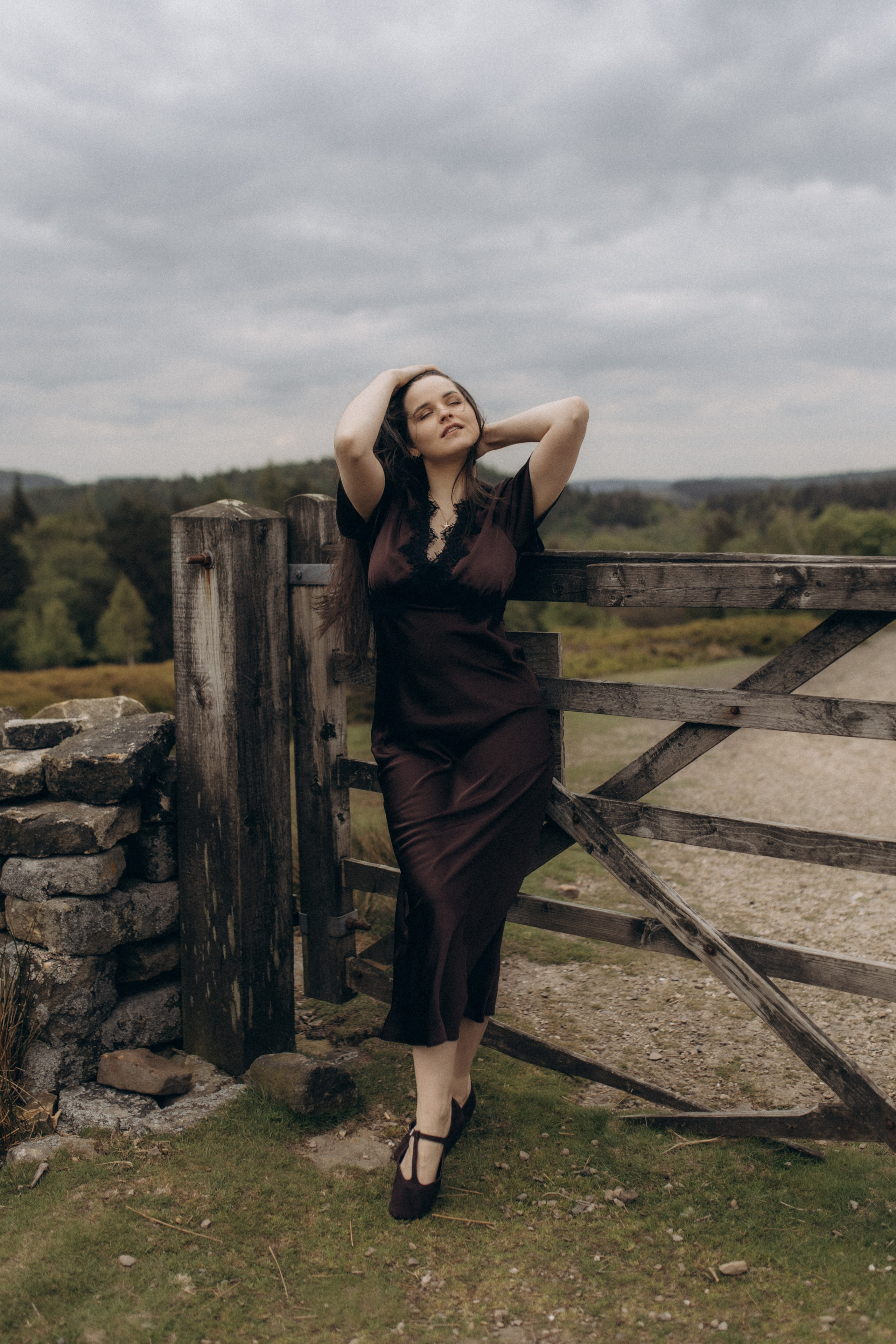 Engagement story. Wedding and Portrait Photographer Evie Moon