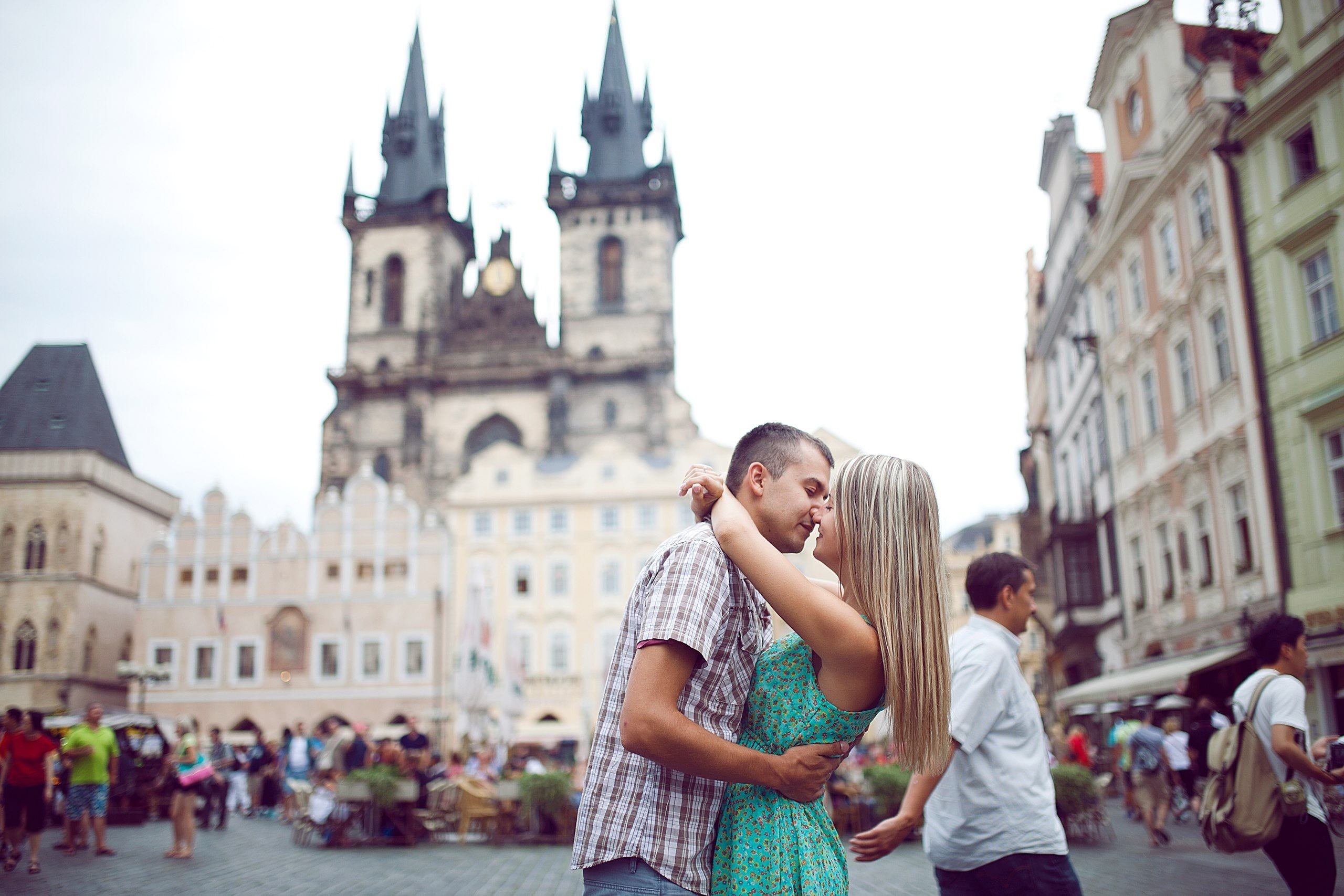 Pre-wedding photography in Singapore. Photographer in Singapore Kate Bird