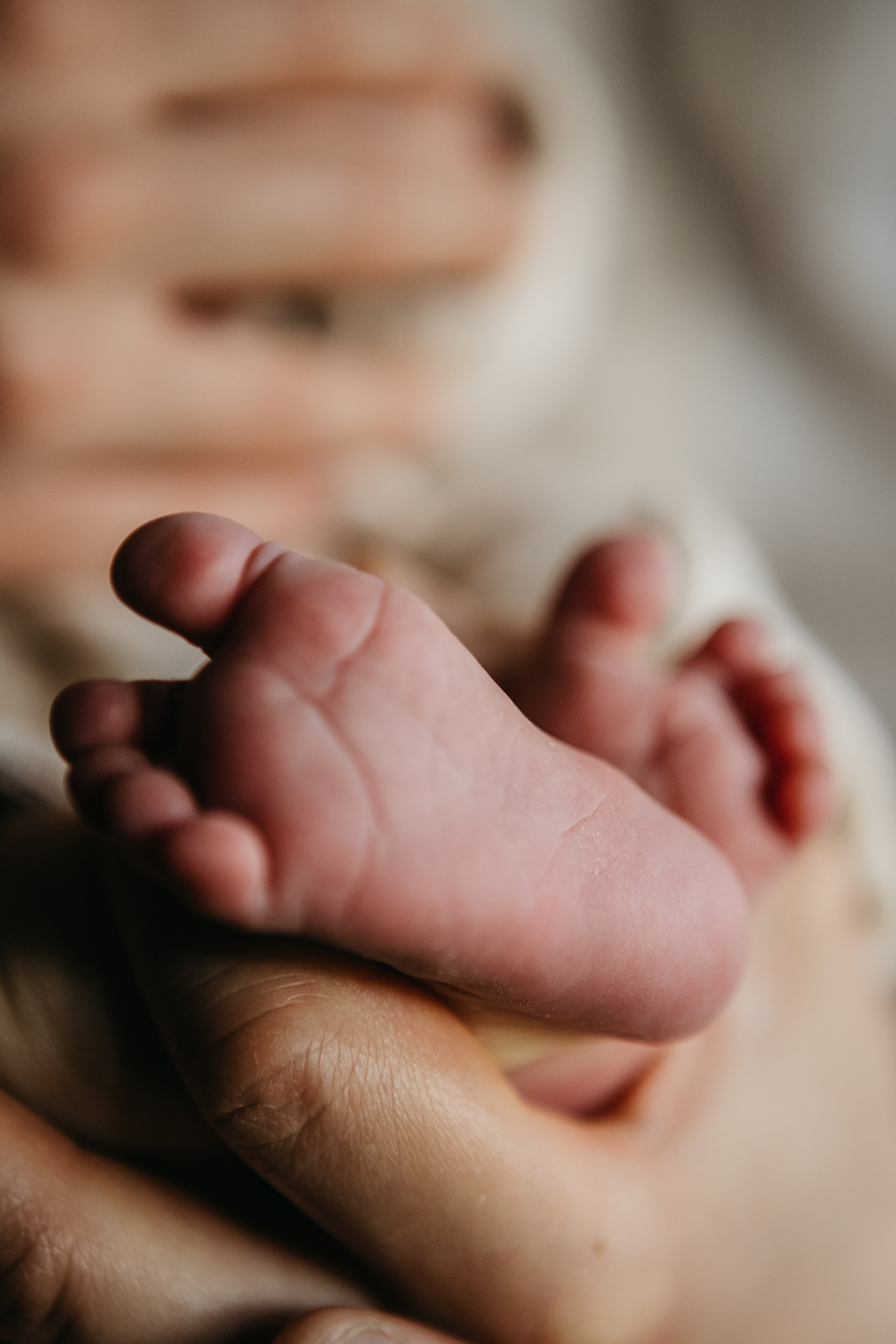 Newborn. Family photographer in Vancouver WA Portland OR