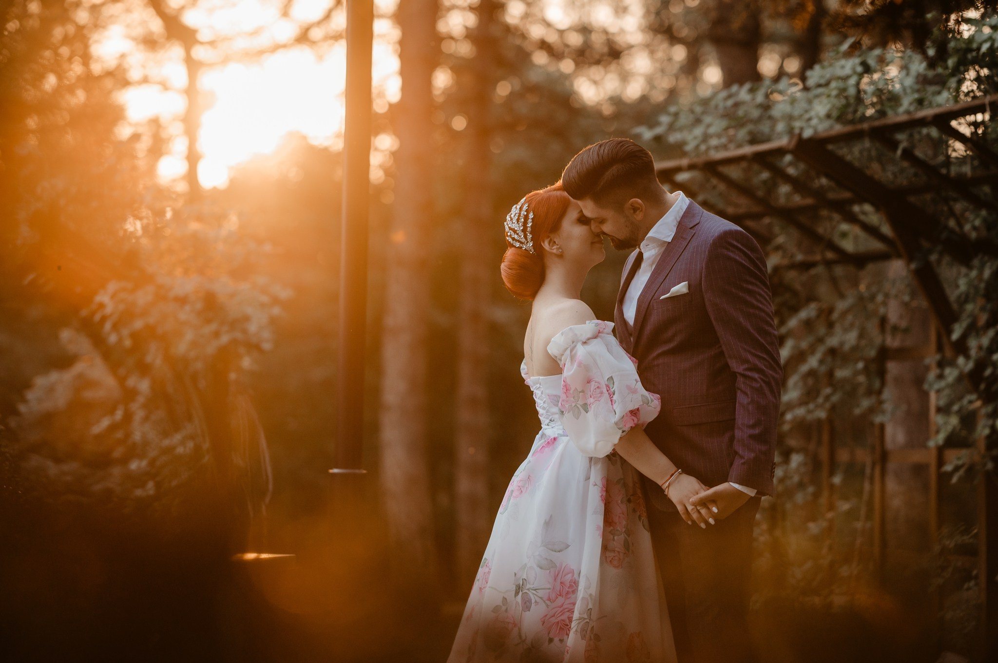 Ceremonia civila in Gradina Botanica Iasi. Proud Vision Weddings | Wedding Photography & Film — Servicii profesionale Foto Video Nunta Iasi