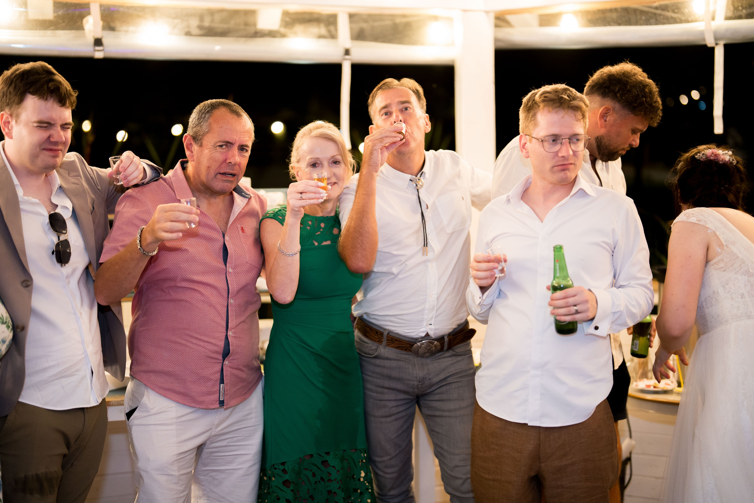 PARTY. Gabriel Florea — Fotograf nuntă București