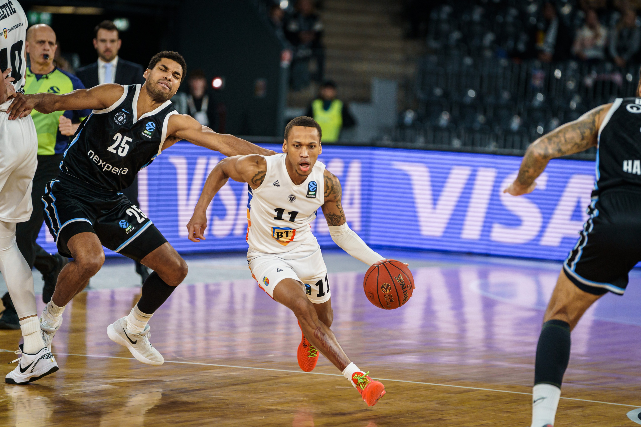 BASCHET. Alecsandru Braicu — Fotograf Sportiv