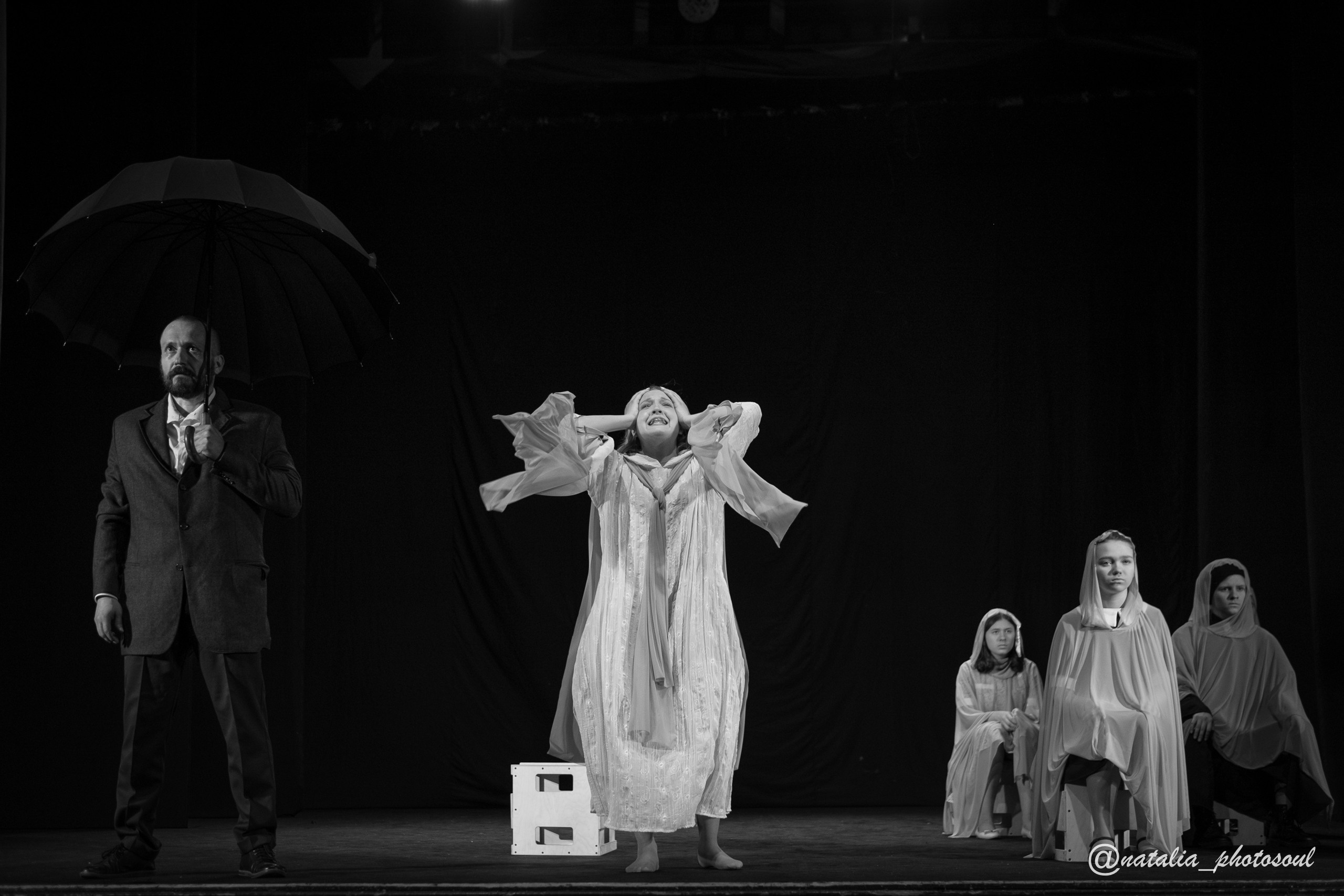 Performance “Our Town” School and Theater “Artist”. Photographer in Seoul Dobrokvashina Natalya