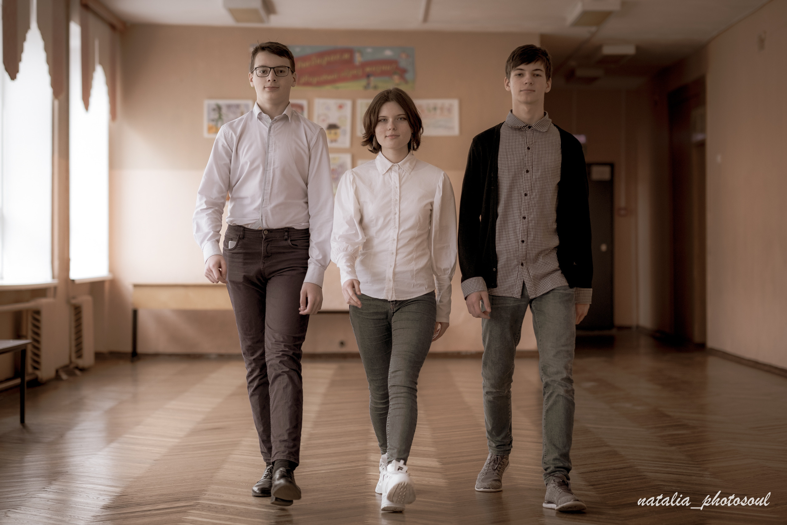 Graduation school album Grade 9. Photographer in Seoul Dobrokvashina Natalya