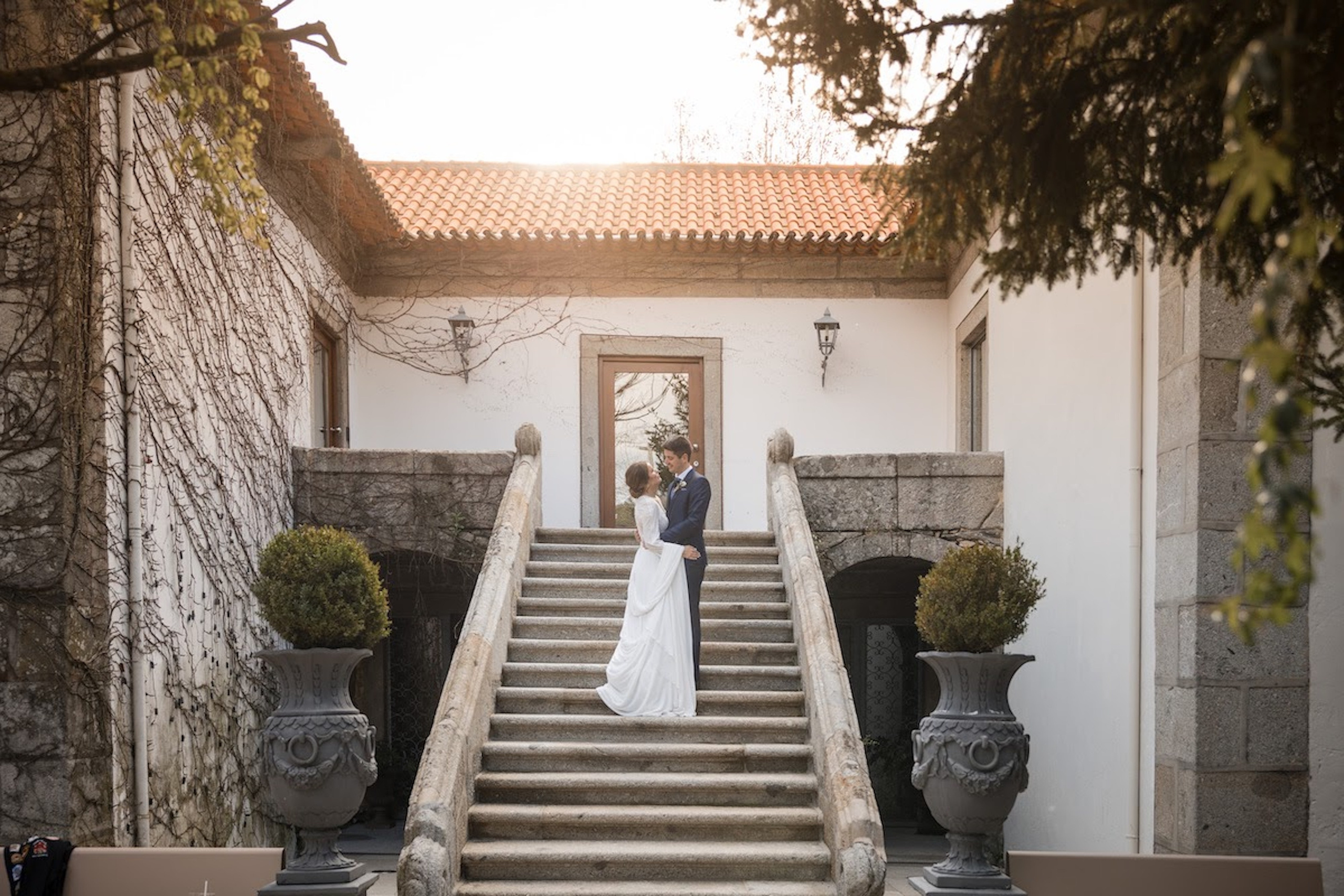 Elegant Wedding at Solar da Levada Braga. Lisbon Wedding Photographer | Elegant Wedding Storytelling