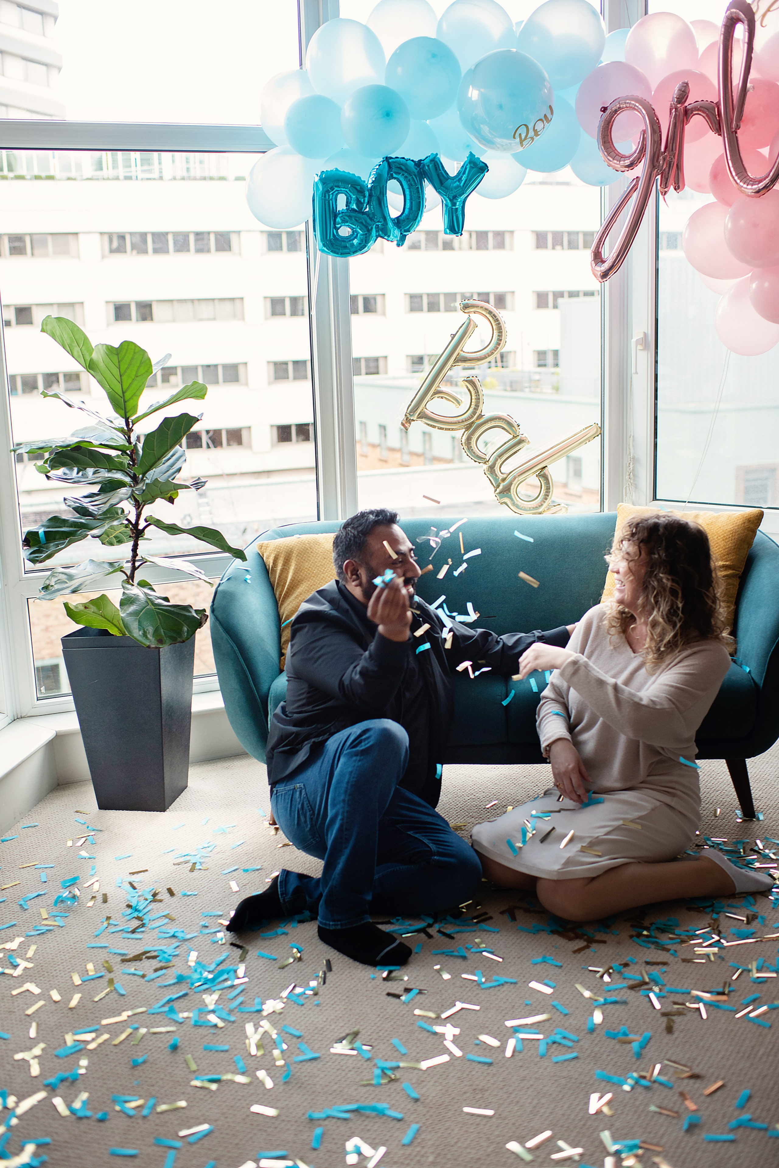 Boy or girl. Newborn, pregnancy, family photographer in New Jersey