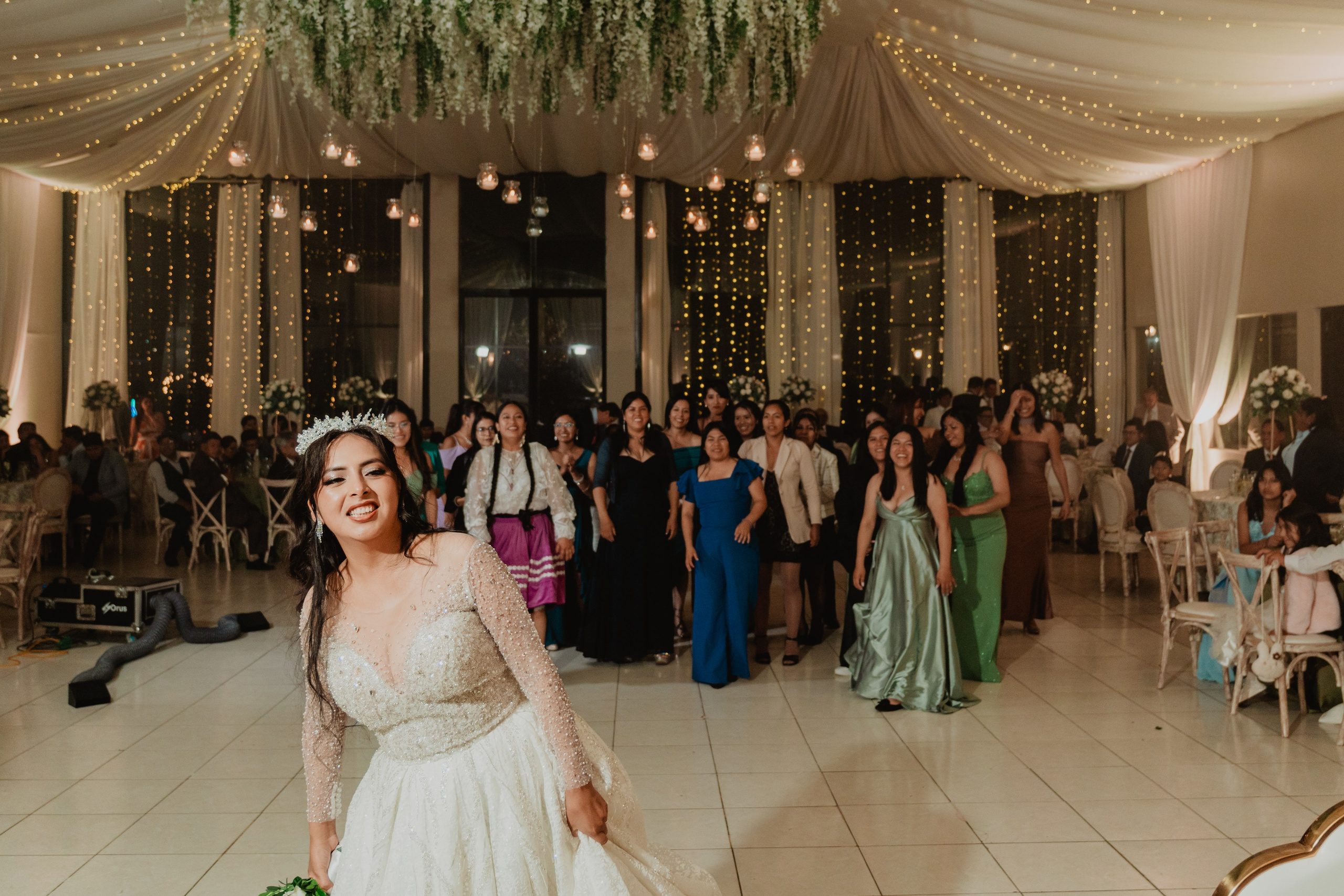 FERNANDO + MARIBEL | BODA RELIGIOSA. Studio KVTA | Fotografía y Video de Bodas en Arequipa