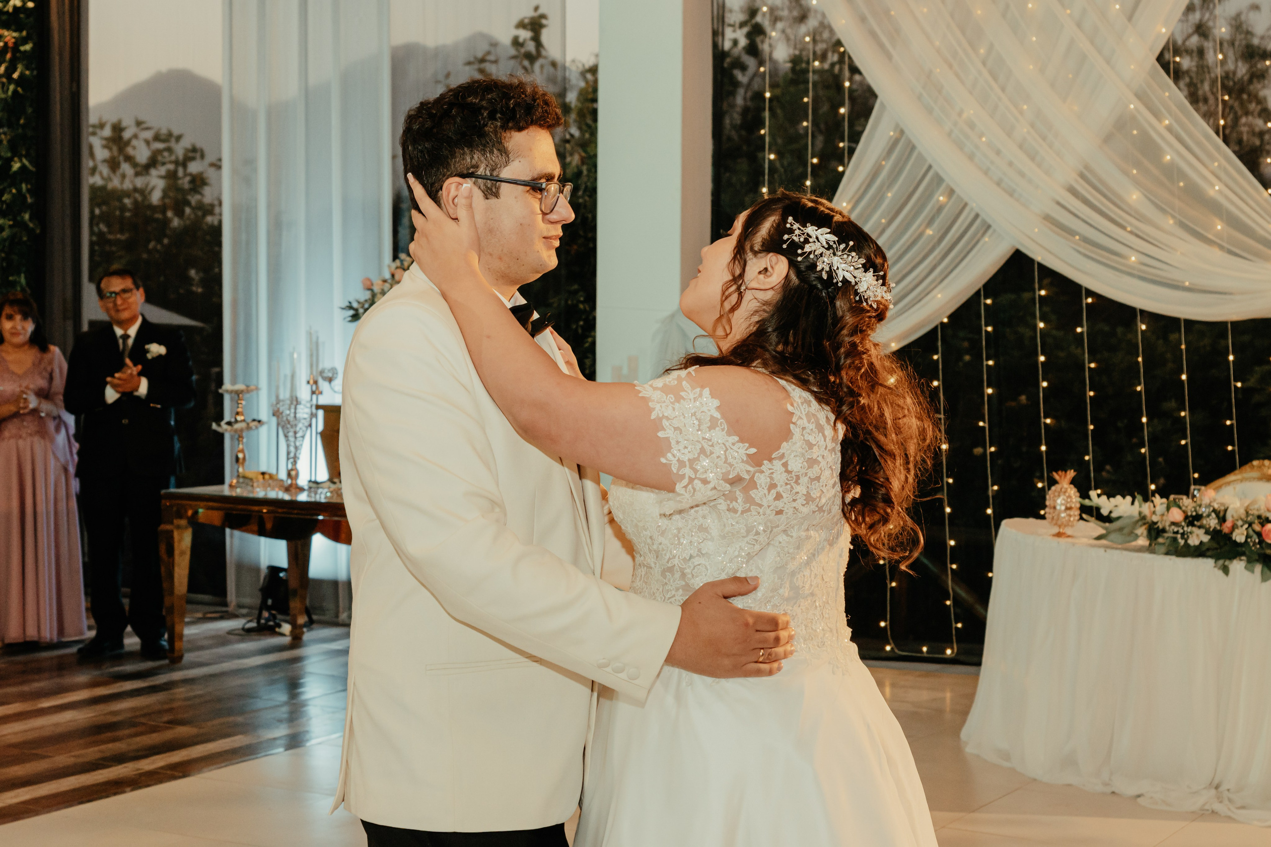 VANIA + LUIS BODA CIVIL. Studio KVTA | Fotografía y Video de Bodas en Arequipa
