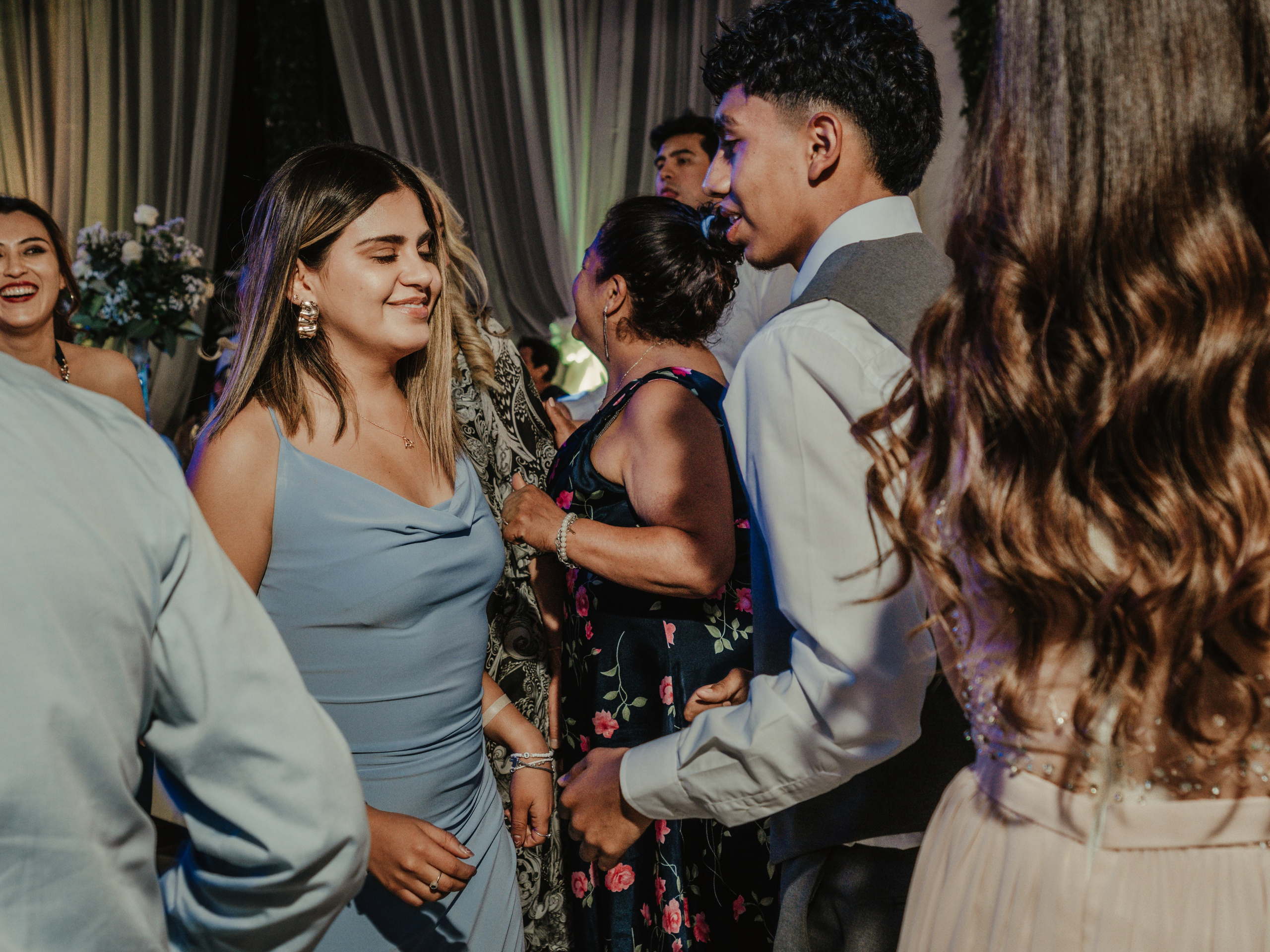 CARLA Y MARIO BODA RELIGIOSA. Studio KVTA | Fotografía y Video de Bodas en Arequipa