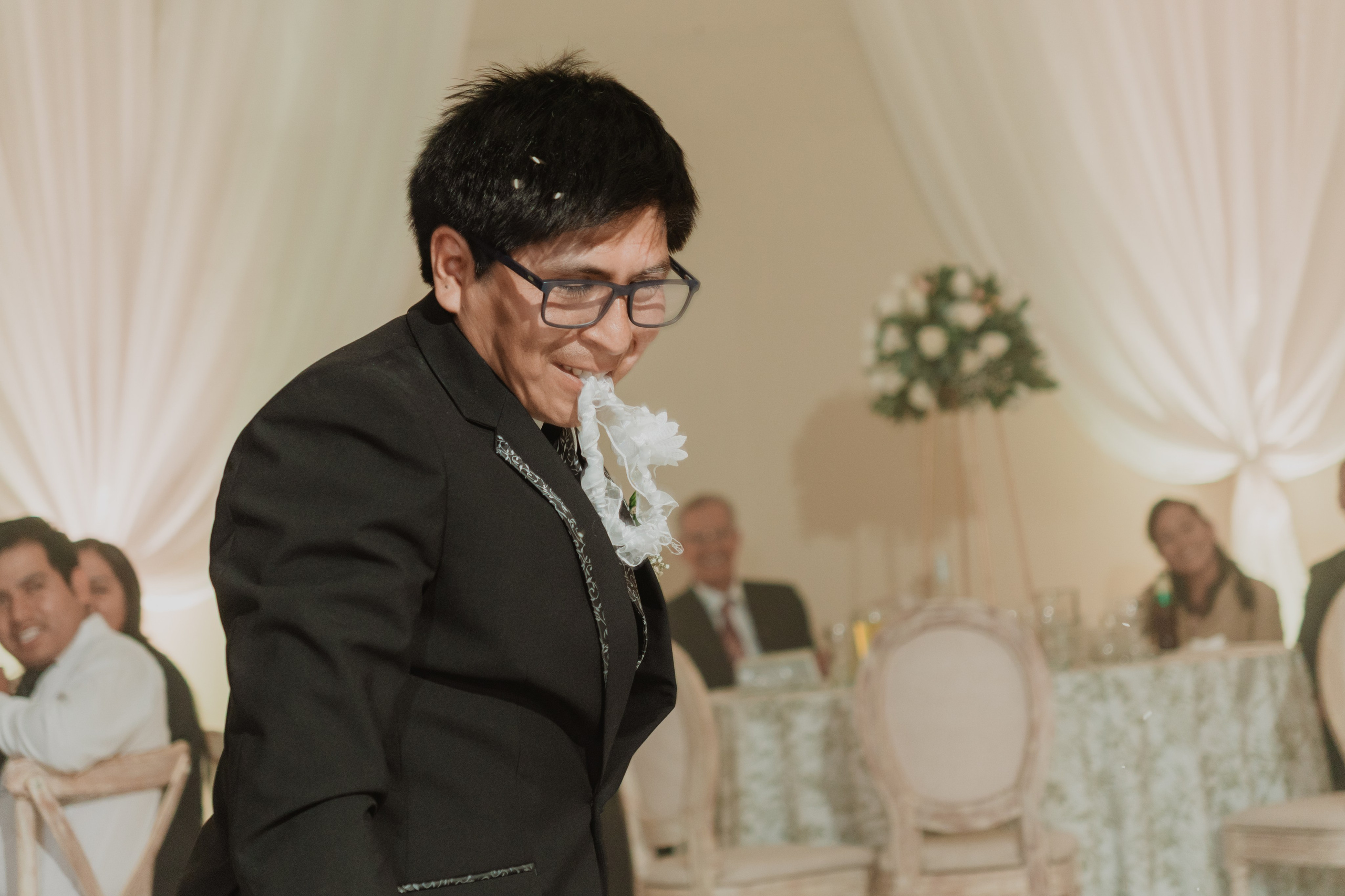 FERNANDO + MARIBEL | BODA RELIGIOSA. Studio KVTA | Fotografía y Video de Bodas en Arequipa