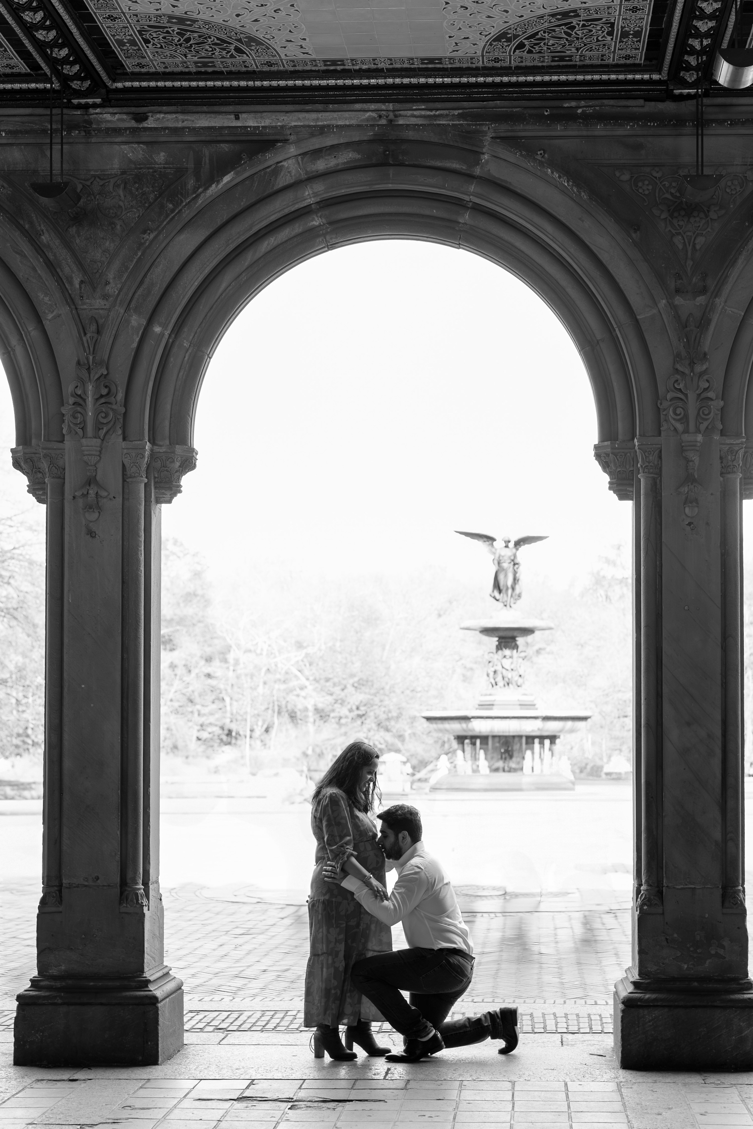 Central Park Maternity Portraits. Family, lifestyle, and commercial photography in New York and New Jersey