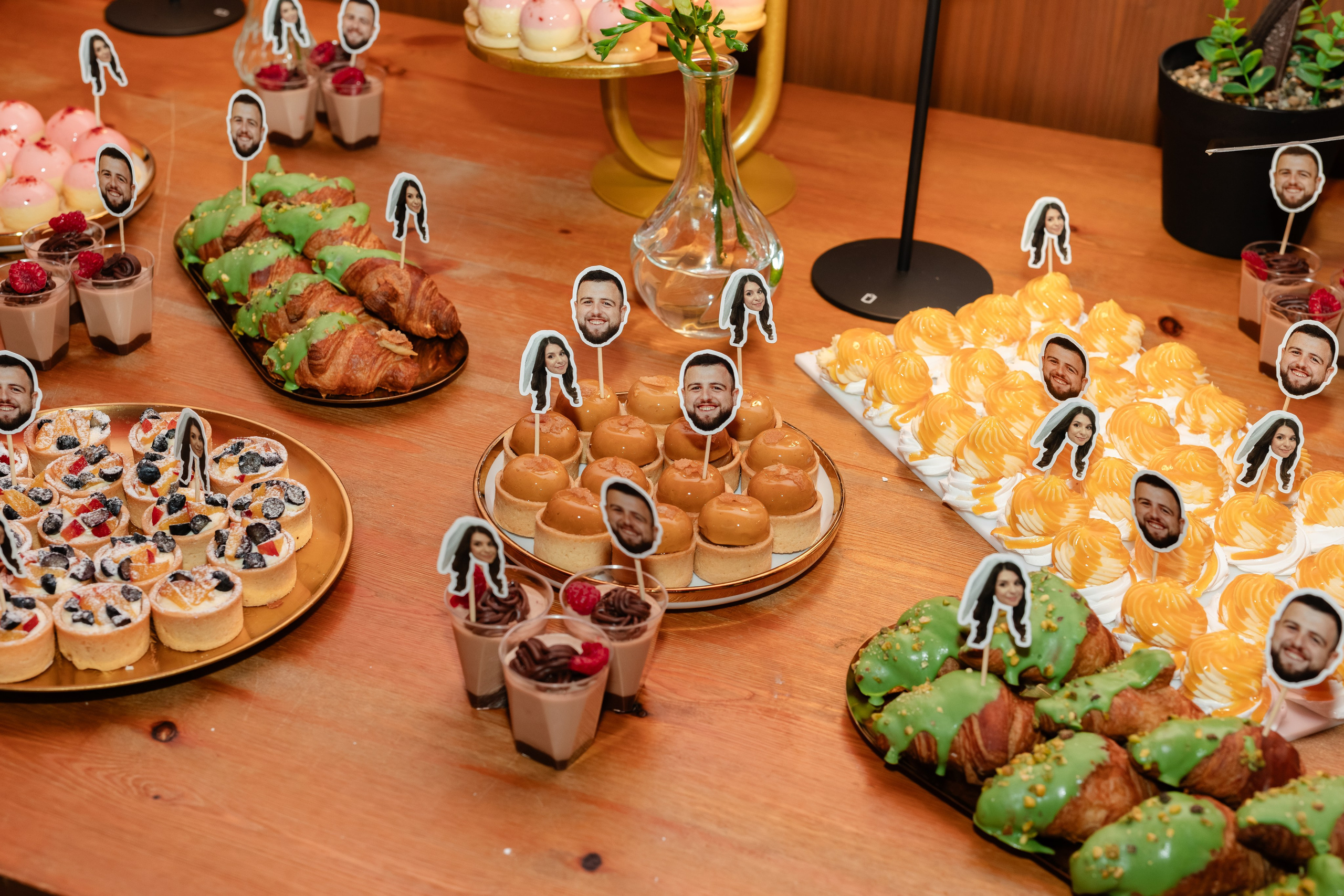 Flori & Cosmin. Main