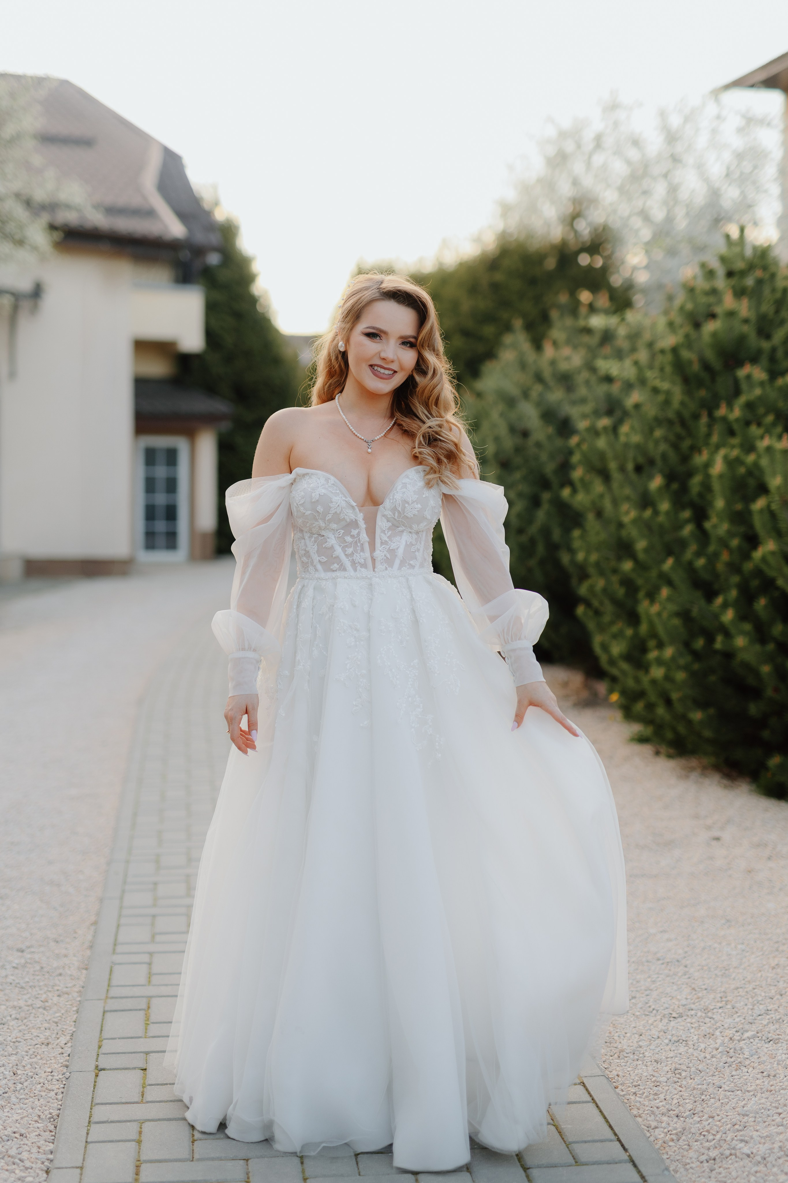 Nicoleta & Lucian. Main