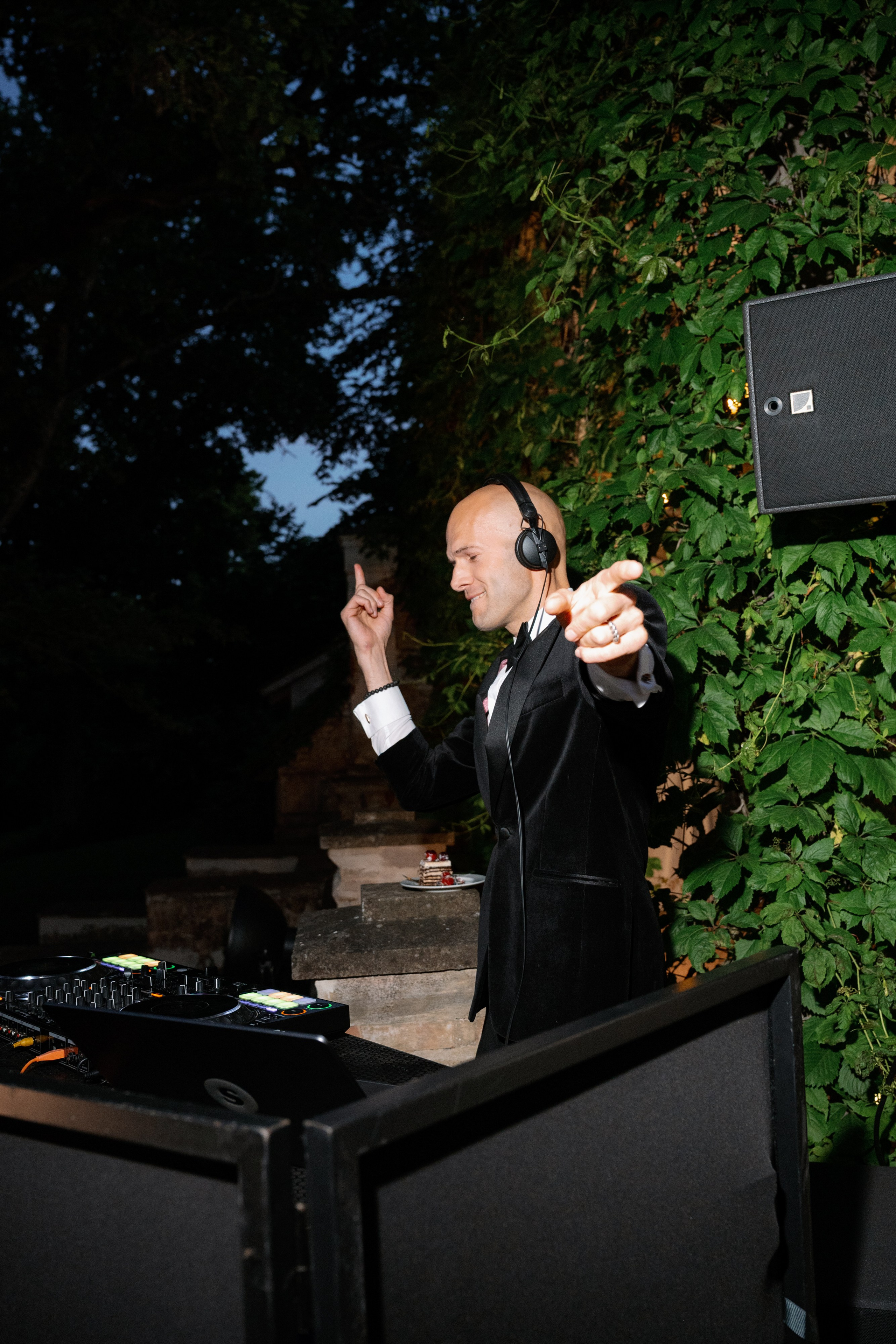 MADELEINA & ALEX. Bakasphoto wedding and lifestyle photography Latvia and Worldwide