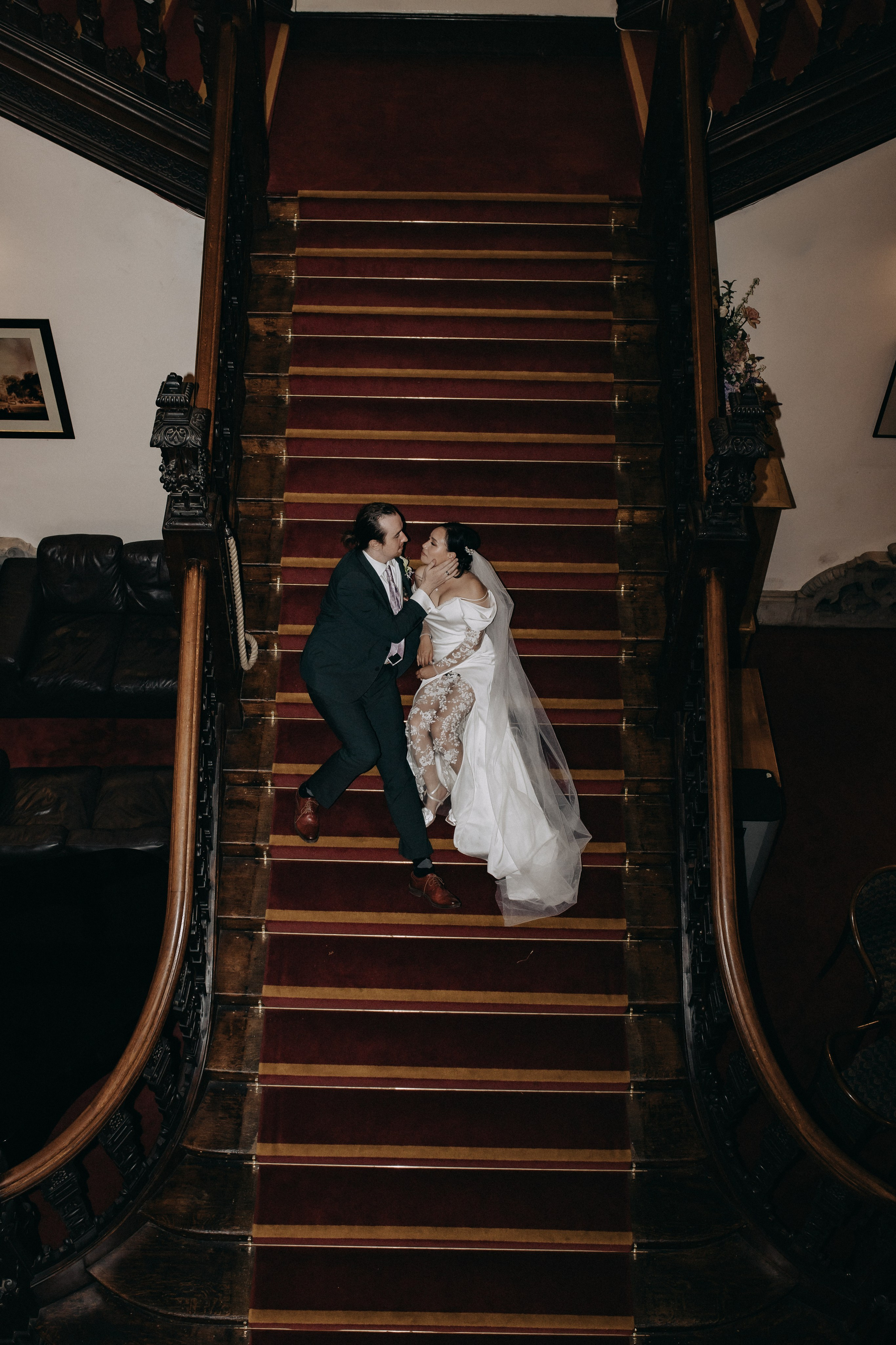 Matthew and Trinh. Wedding and Portrait Photographer Evie Moon