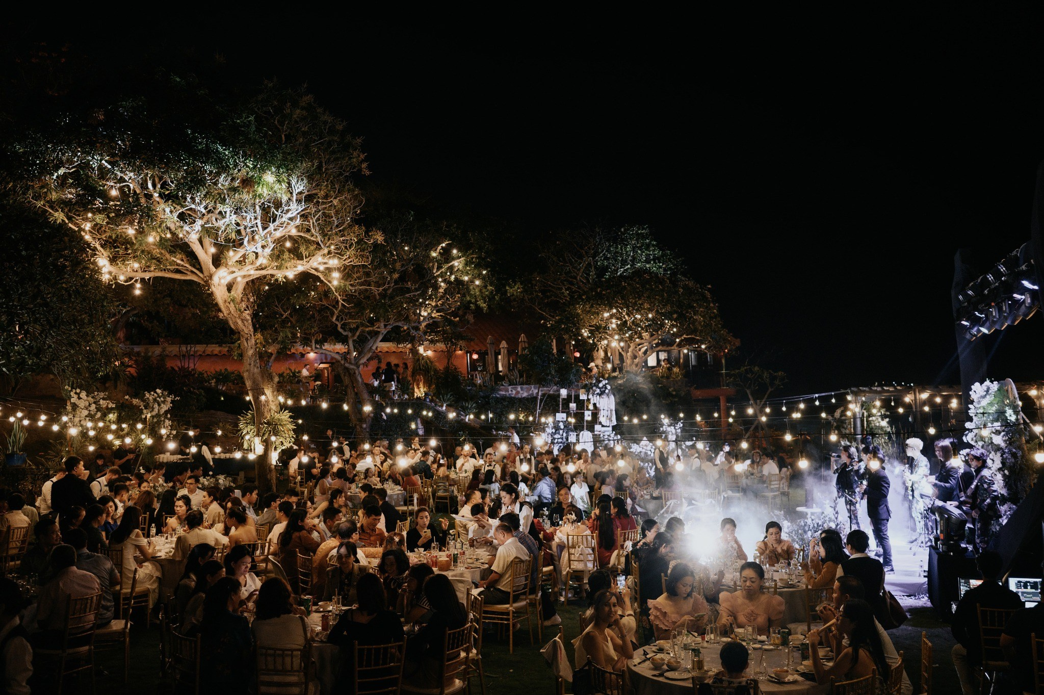 J & B. TheLoveMuseum