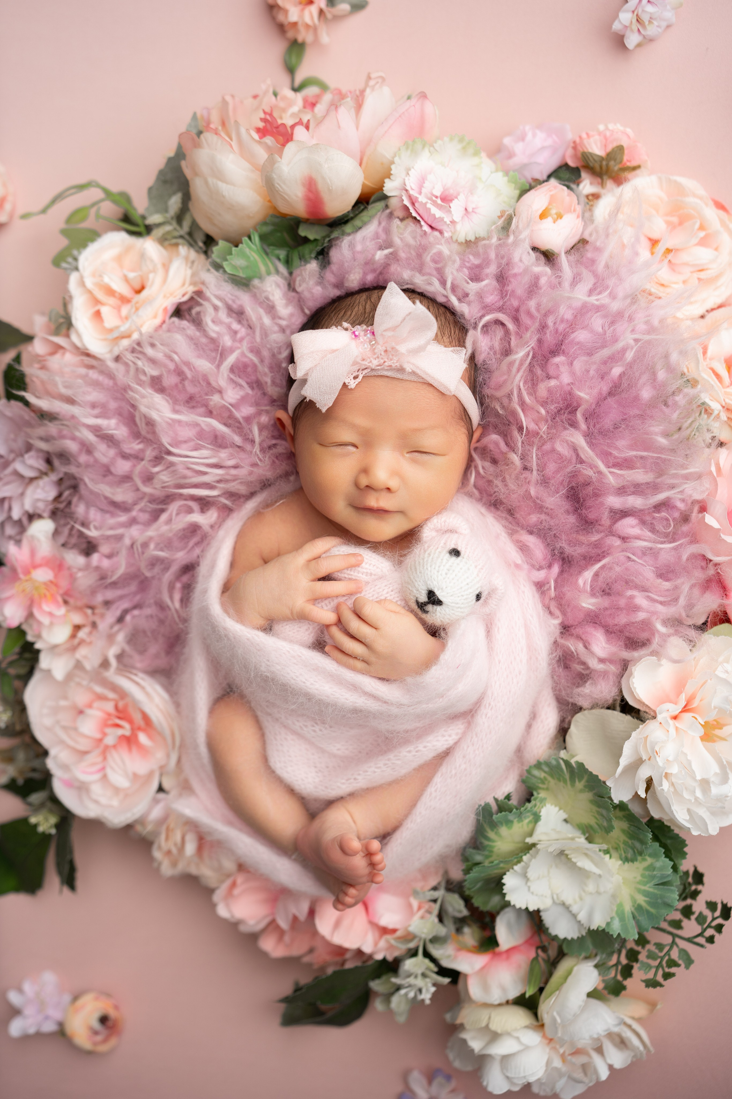 Posed Newborn. Maternity, family and newborn photography in San Francisco Bay Area