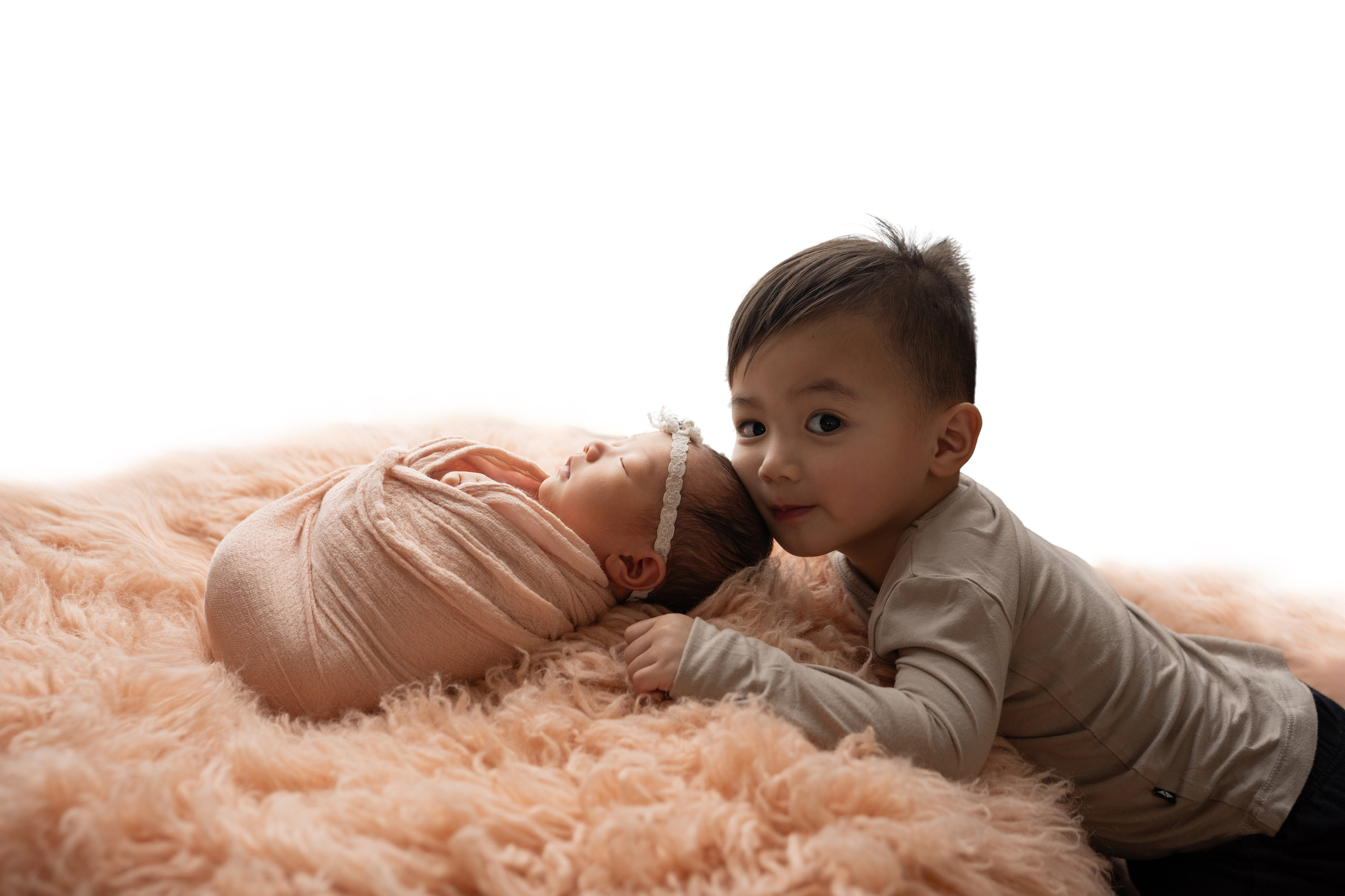 Newborn+Family. Maternity, family and newborn photography in San Francisco Bay Area