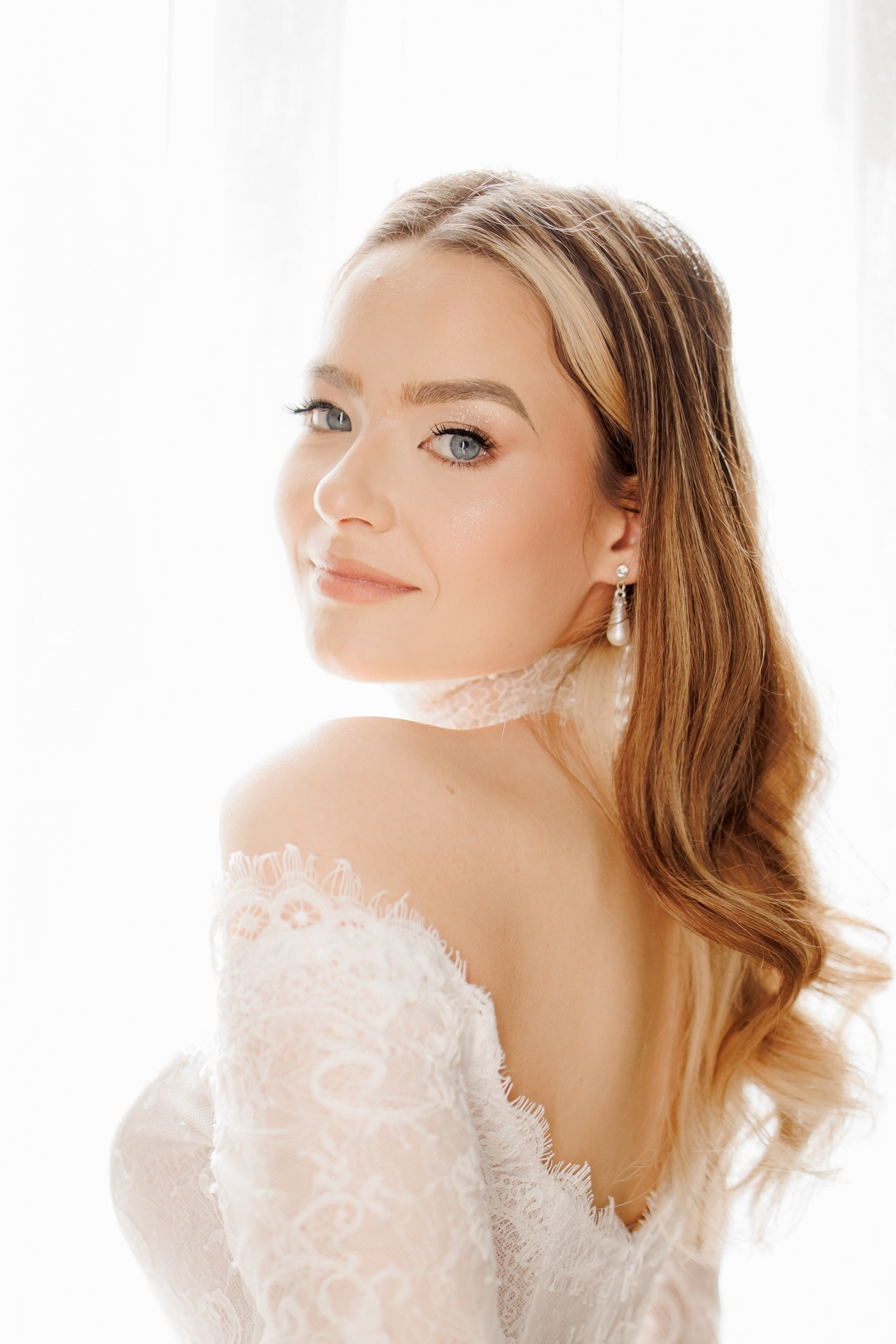 Style Shoot 2025. Wedding Photographer, based in Iasi, Romania, but will travel all over the globe to make sure you look amazing in all your wedding photos