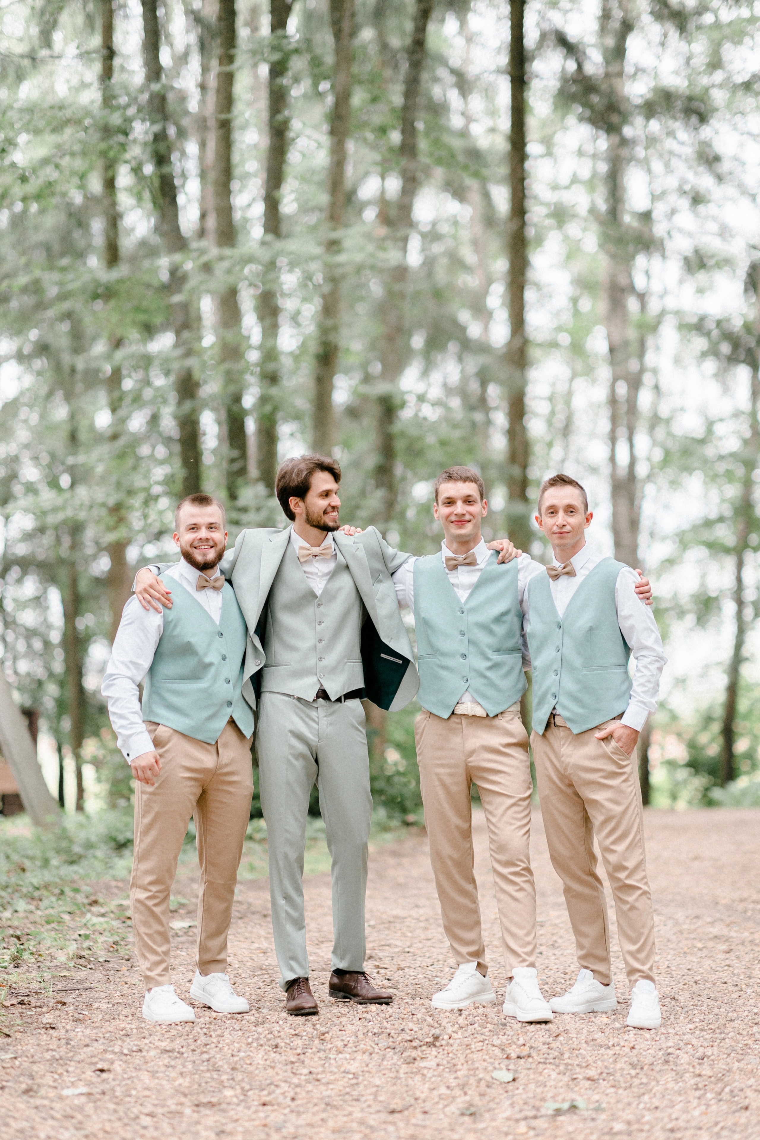 MINT WEDDING. Family photograph in Munich Anastasia Vorobtsova