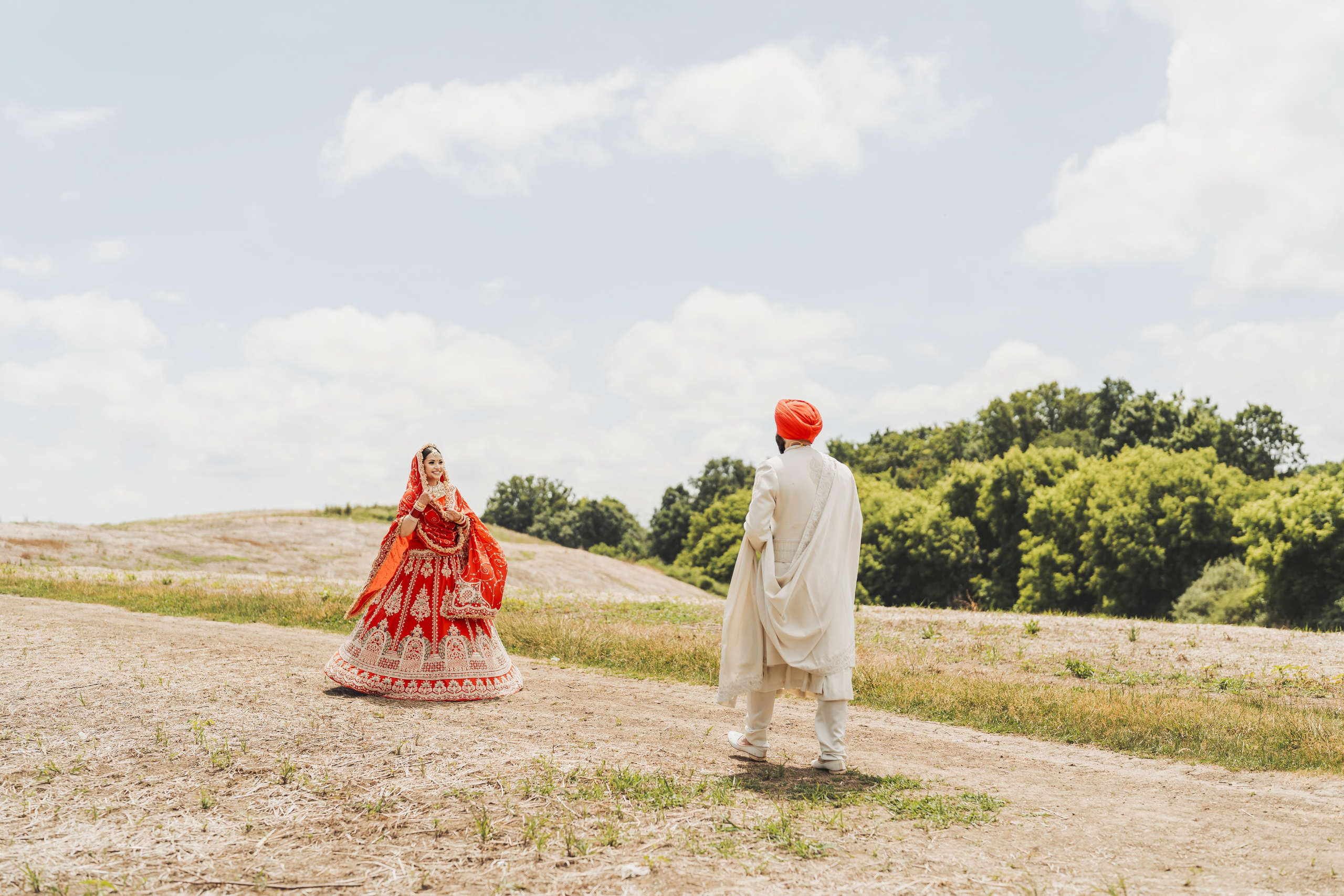 Gagan & Jasmeen. Wedding Photographer & Cinematographer studios