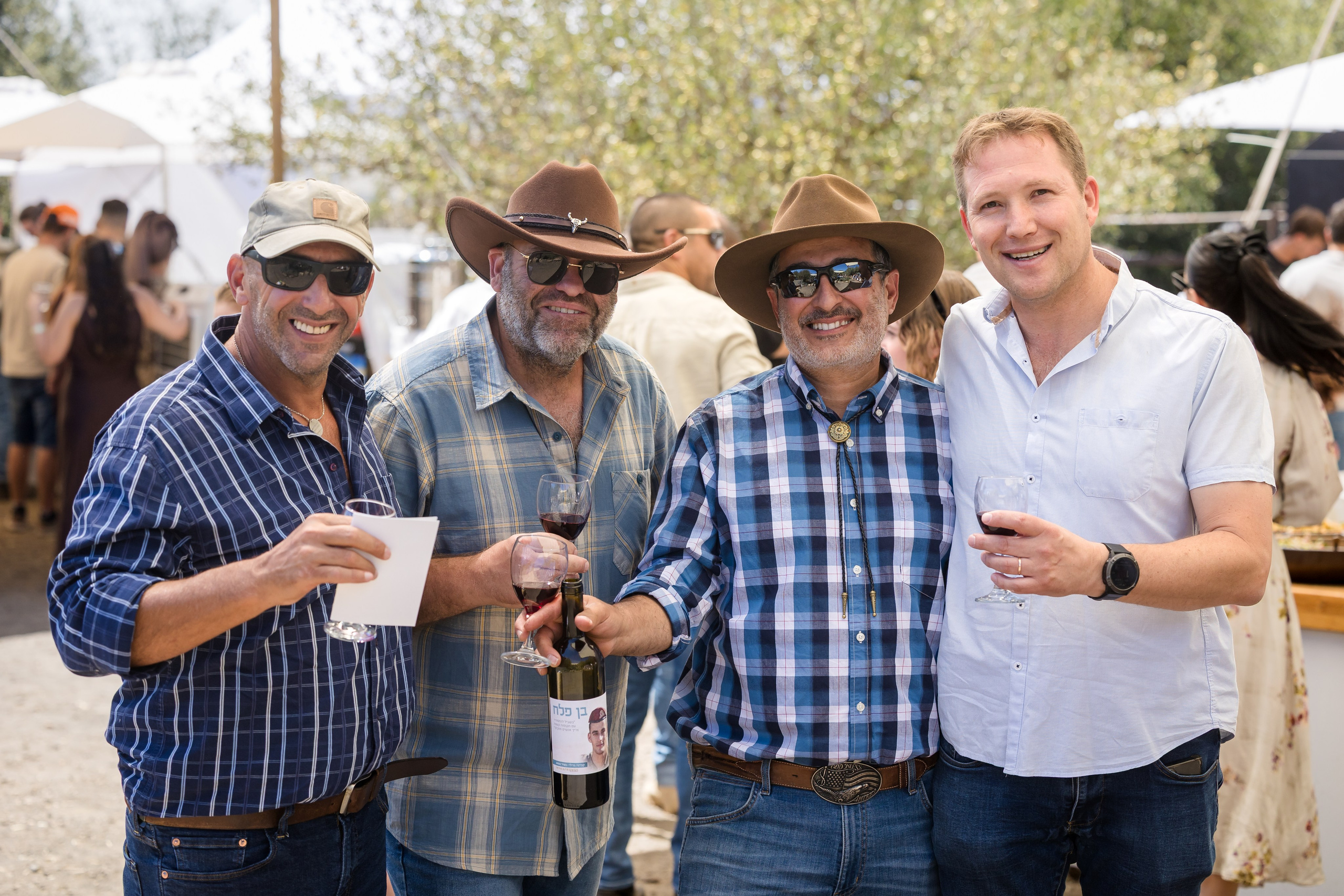 Eden & Raz. AMIR BUCHNIK PHOTOGRAPHER