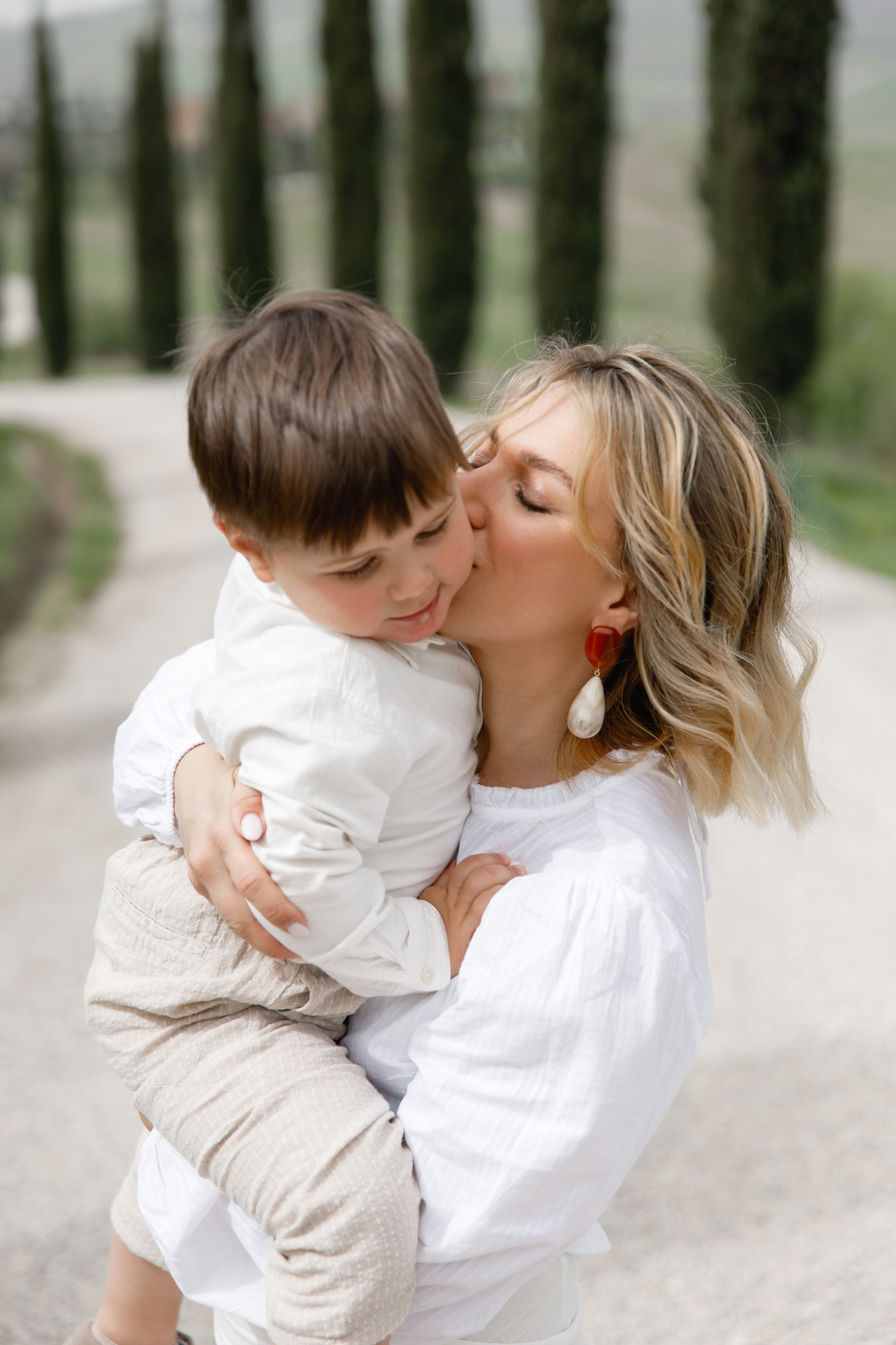 Wedding photographer Italy Rome, Tuscany, Lake Como, Sicily, Puglia. Wedding Photographer Rome Tuscany Como Sicily Puglia Amalfy Italy- Oksana Savenchuk