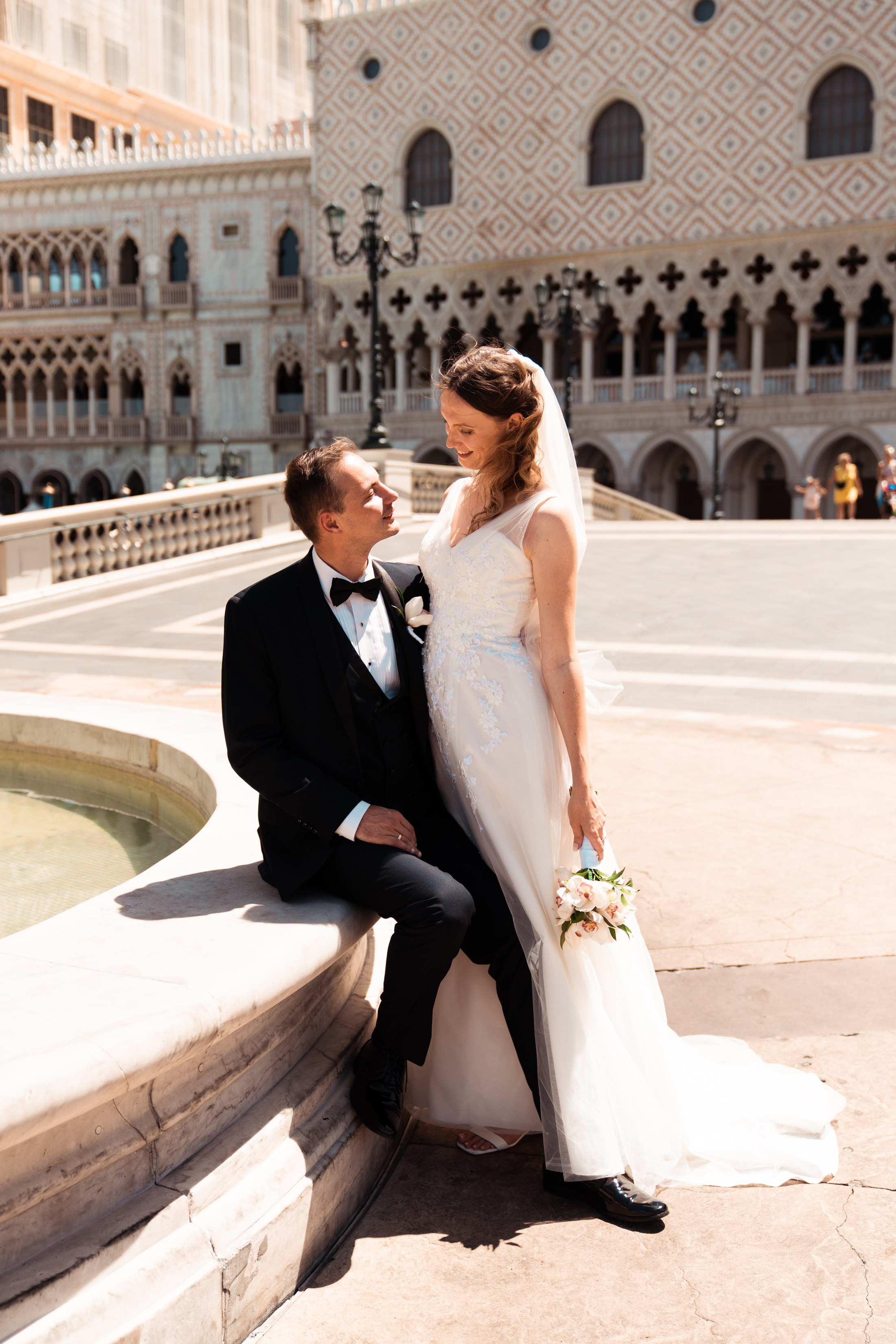 Anastasia&Luka. Wedding & elopement photographer Viktoriya Kravtsov. Las Vegas