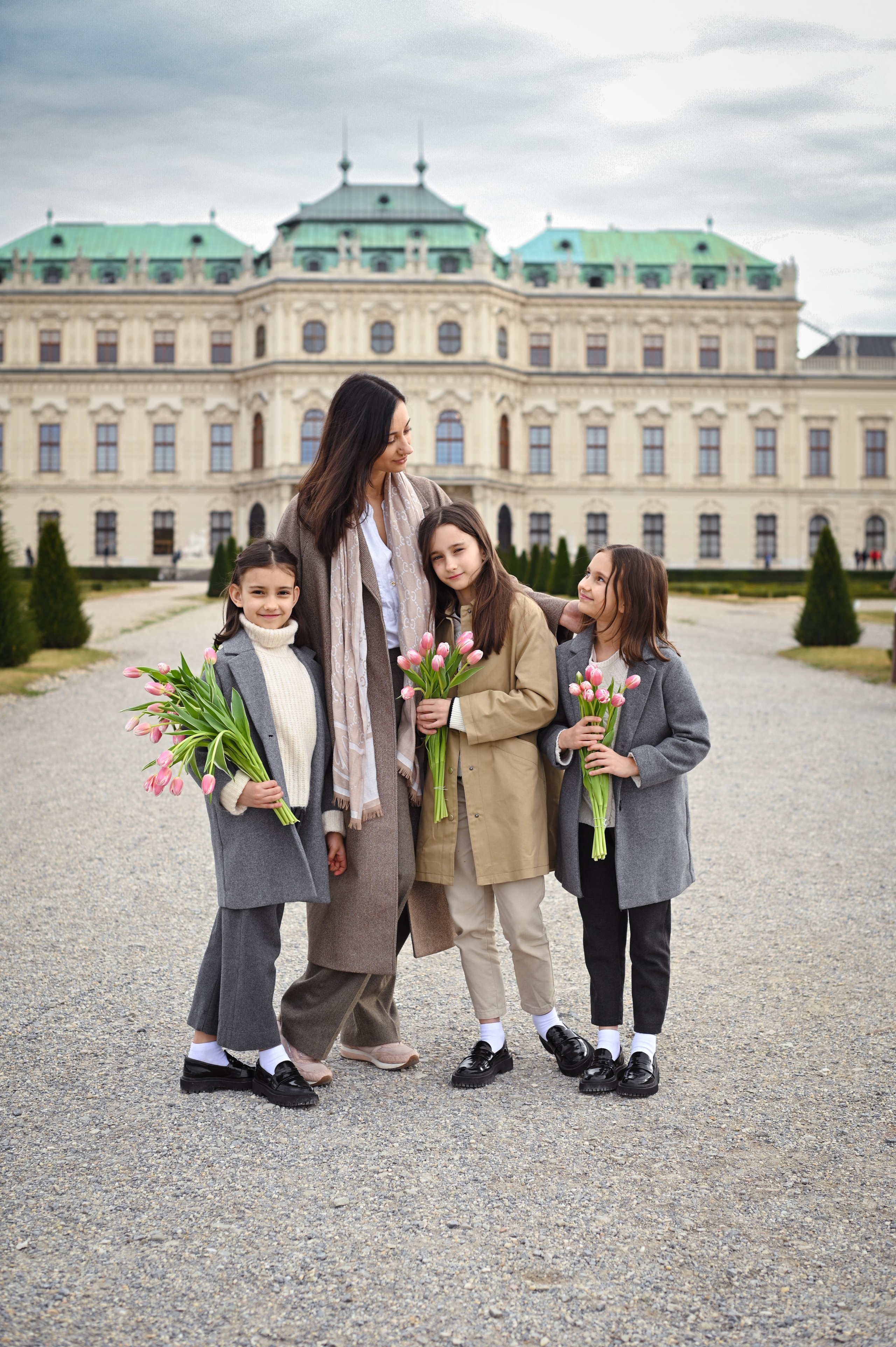 Oksana and girls. Photo Vienna and Bratislava