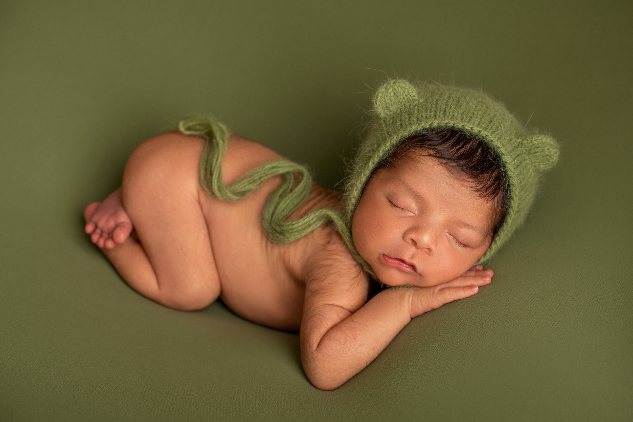 Newborn. Newborn photographer Sacramento