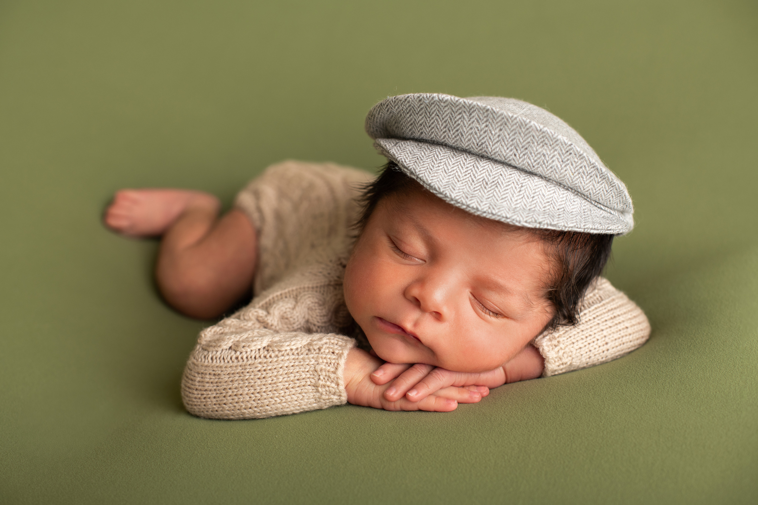 Newborn. Newborn photographer Sacramento