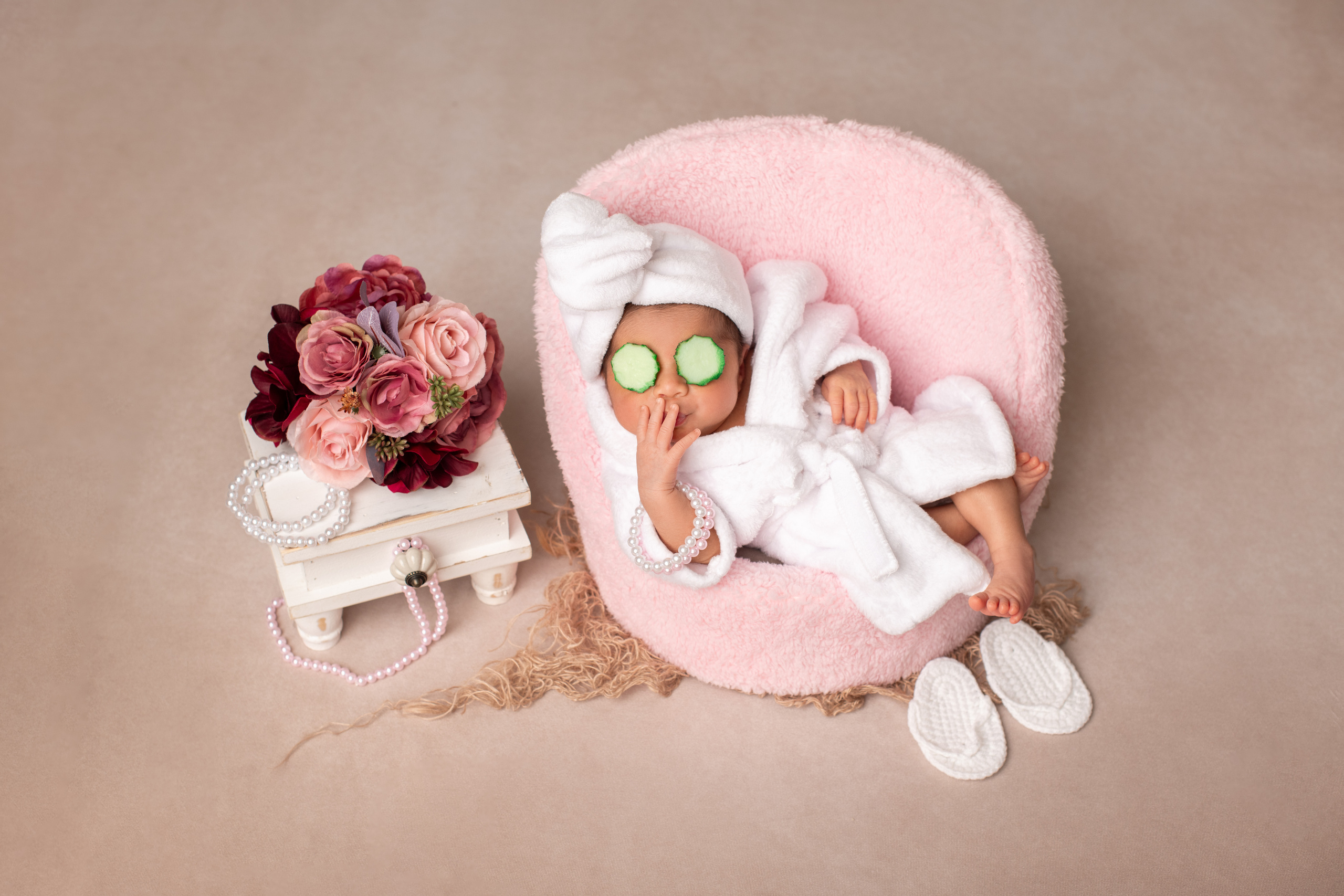 Newborn. Newborn photographer Sacramento