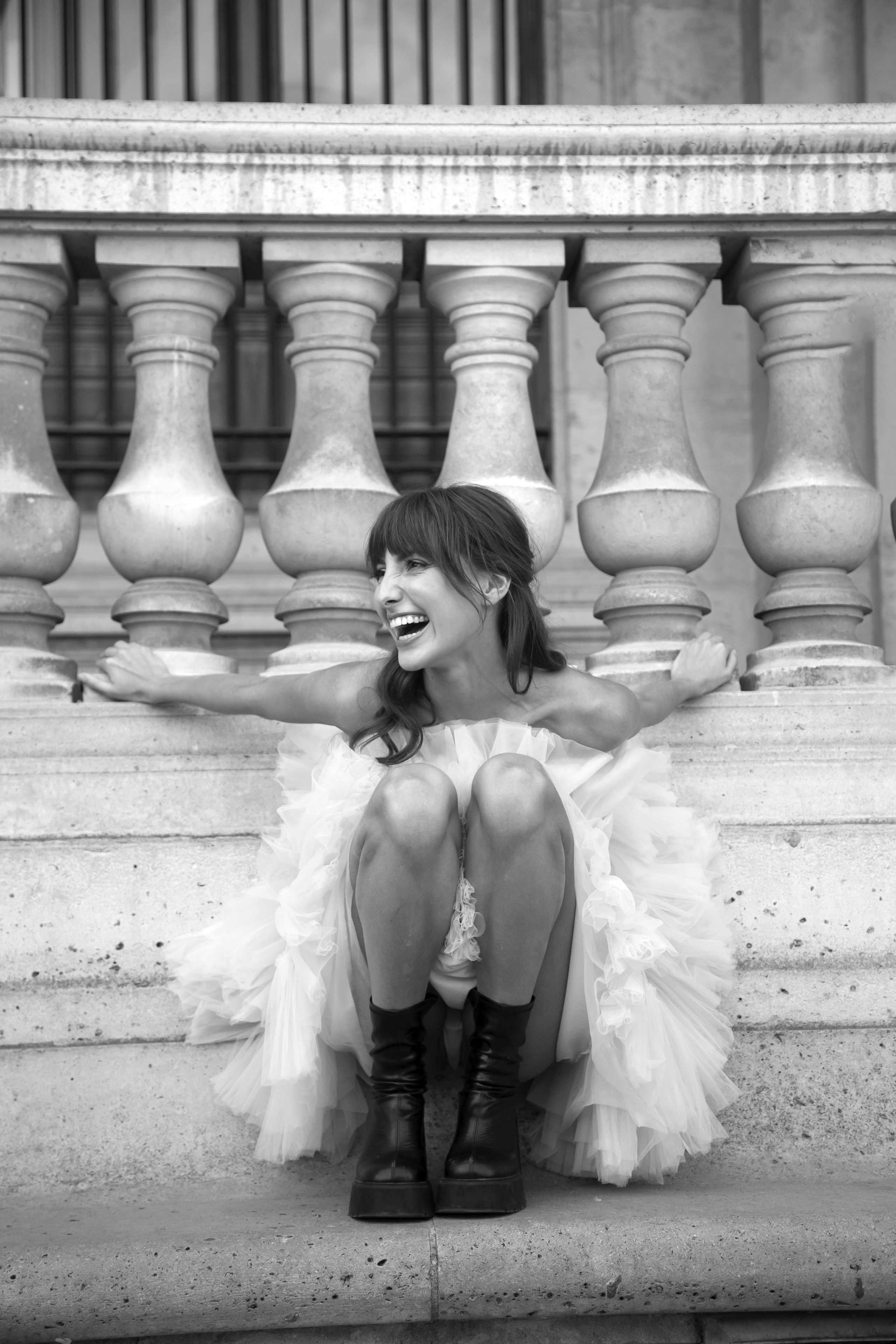 Musée du Louvre / Clémence & Pierrot. Wedding, event and family photographer in Paris, Emilian Olaru