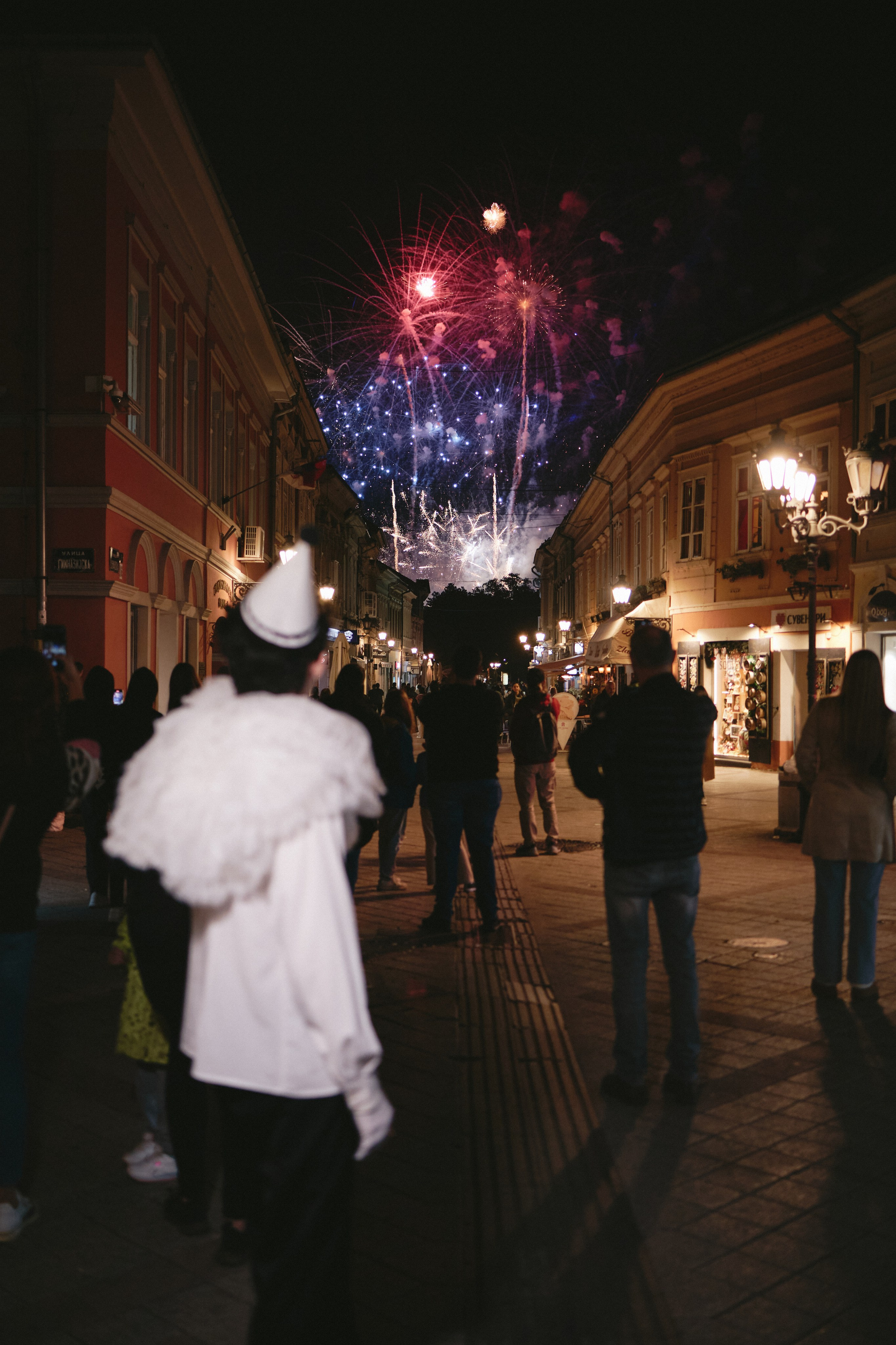 Маска и личность | Концептуальная фотосессия клоуна в Нови Саде. Анастасия Еремина | Фотограф в Сербии | Персональные и бизнес-фотосессии в Белграде и Нови Саде