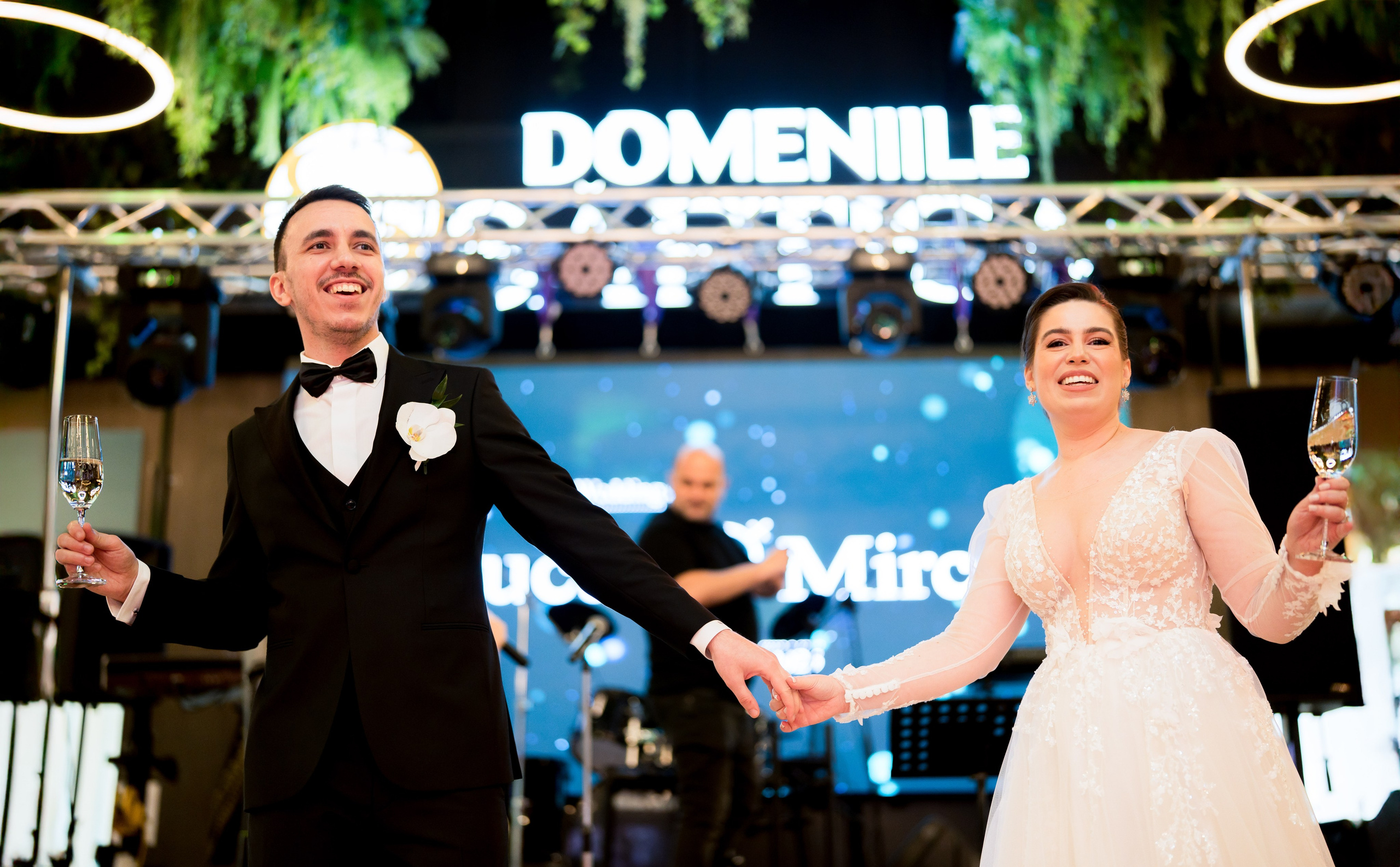 PARTY. Gabriel Florea — Fotograf nuntă București