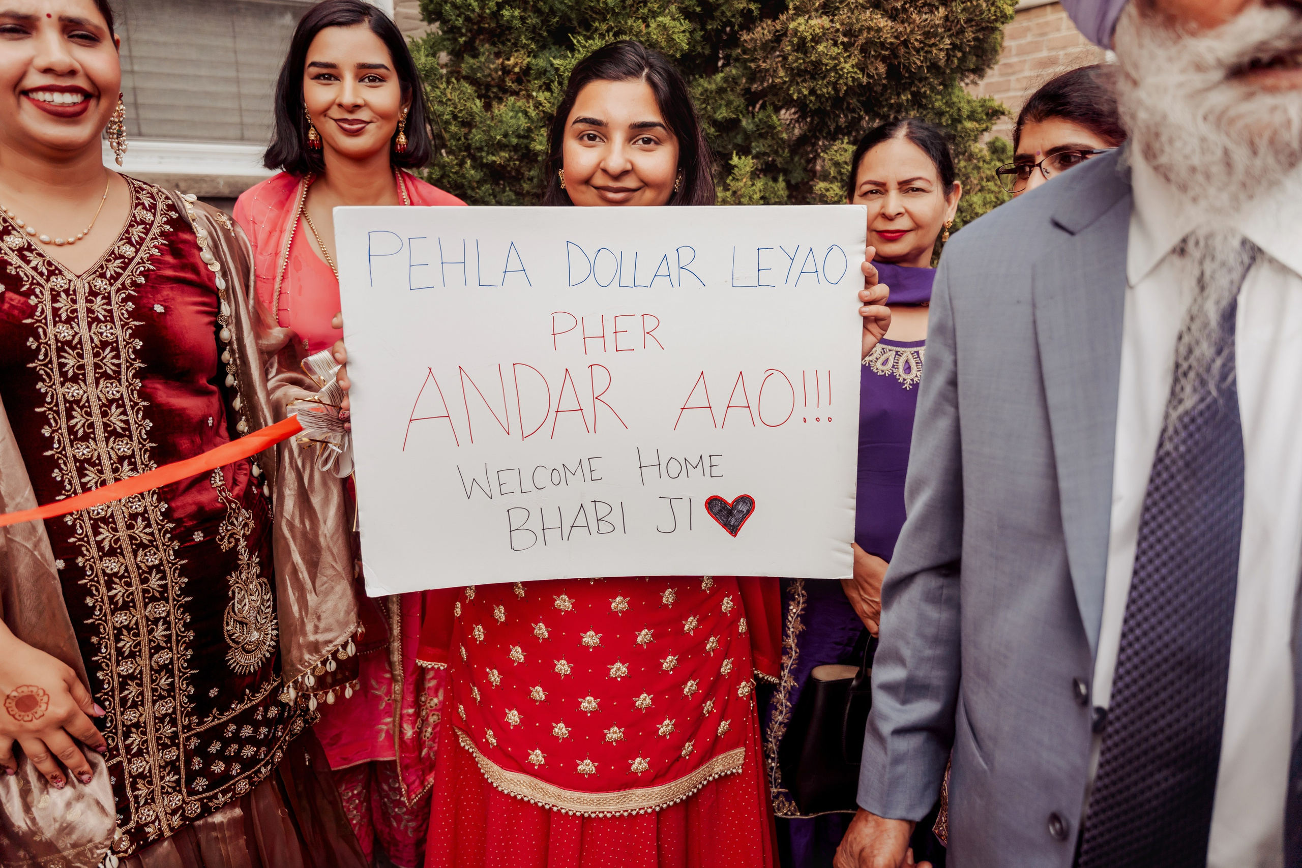 Gagan & Jasmeen. Wedding Photographer & Cinematographer studios