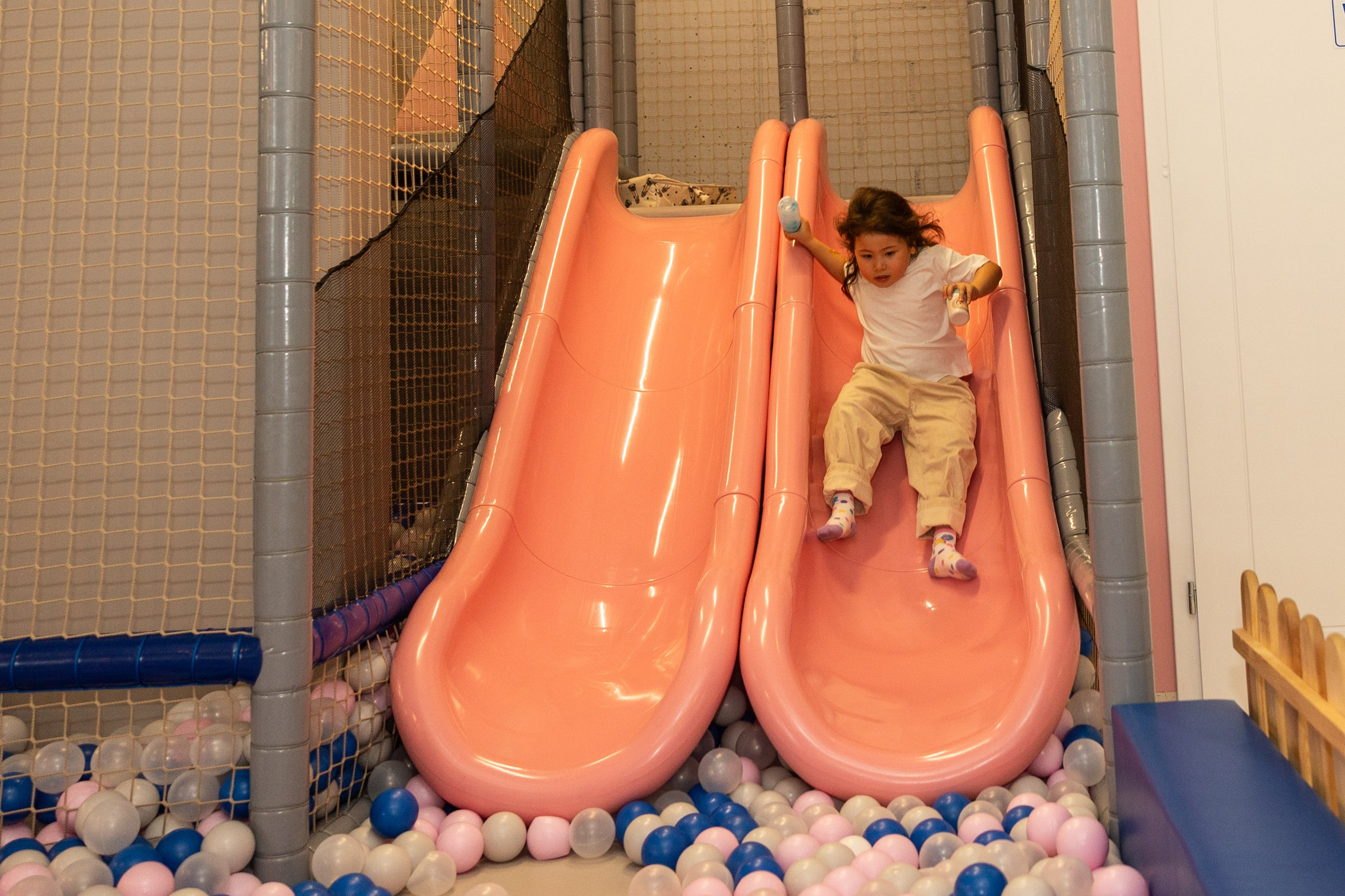 День рождения Артёма 24 января 2026 года. Семейный и детский фотограф в Варшаве Мила Бобровская