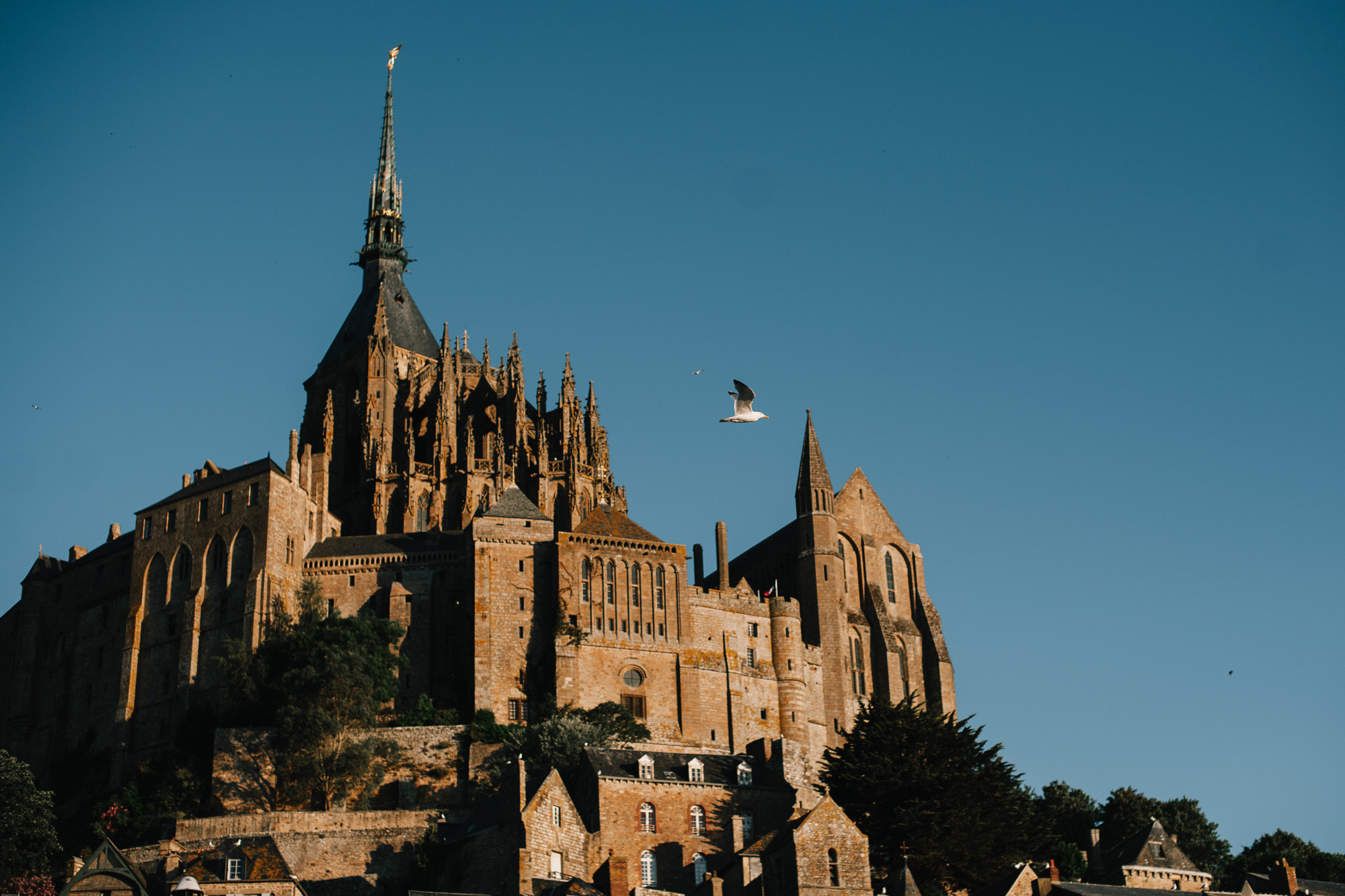 a castle like building with a steep and steeply slope