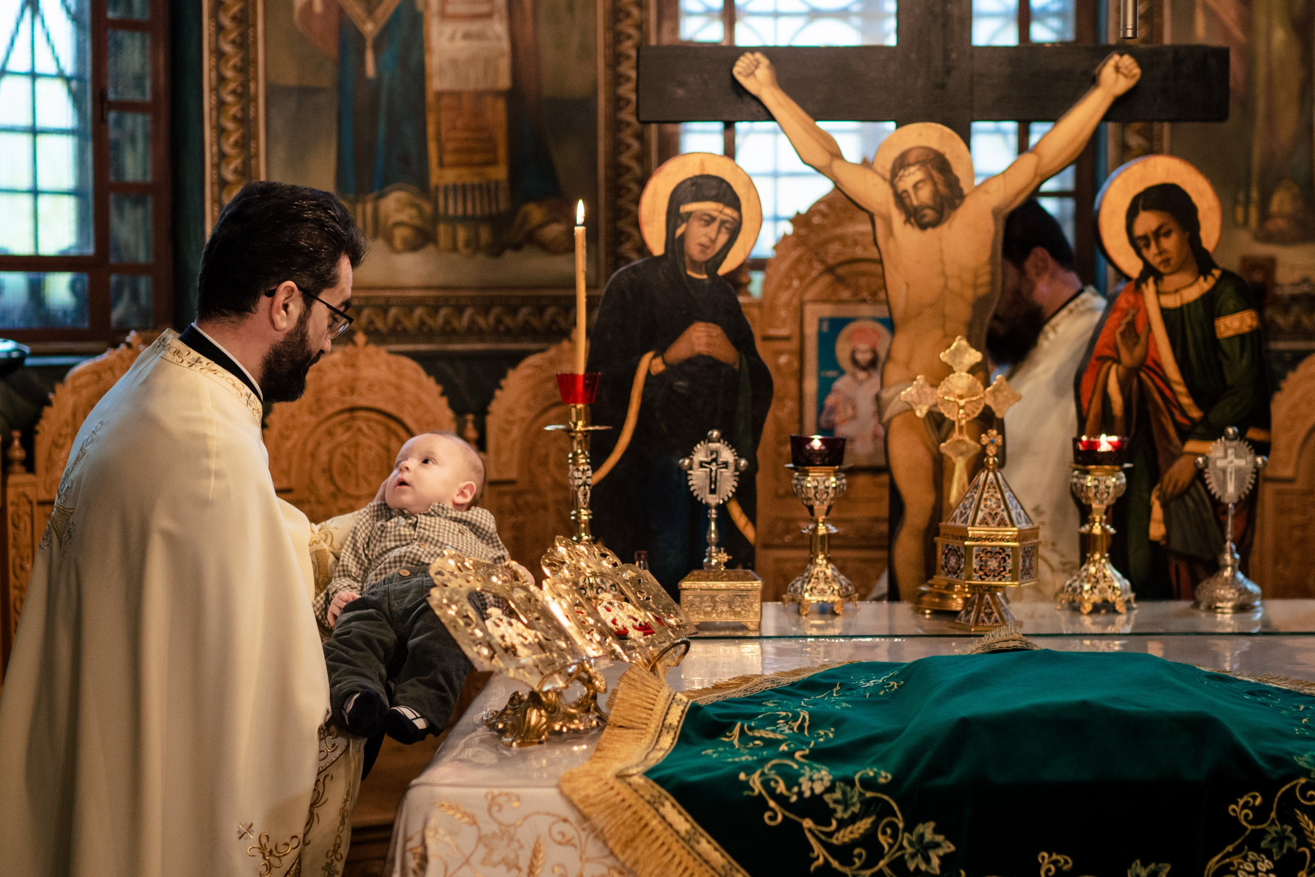 Sweetest devotion. Alexandru. Acasă