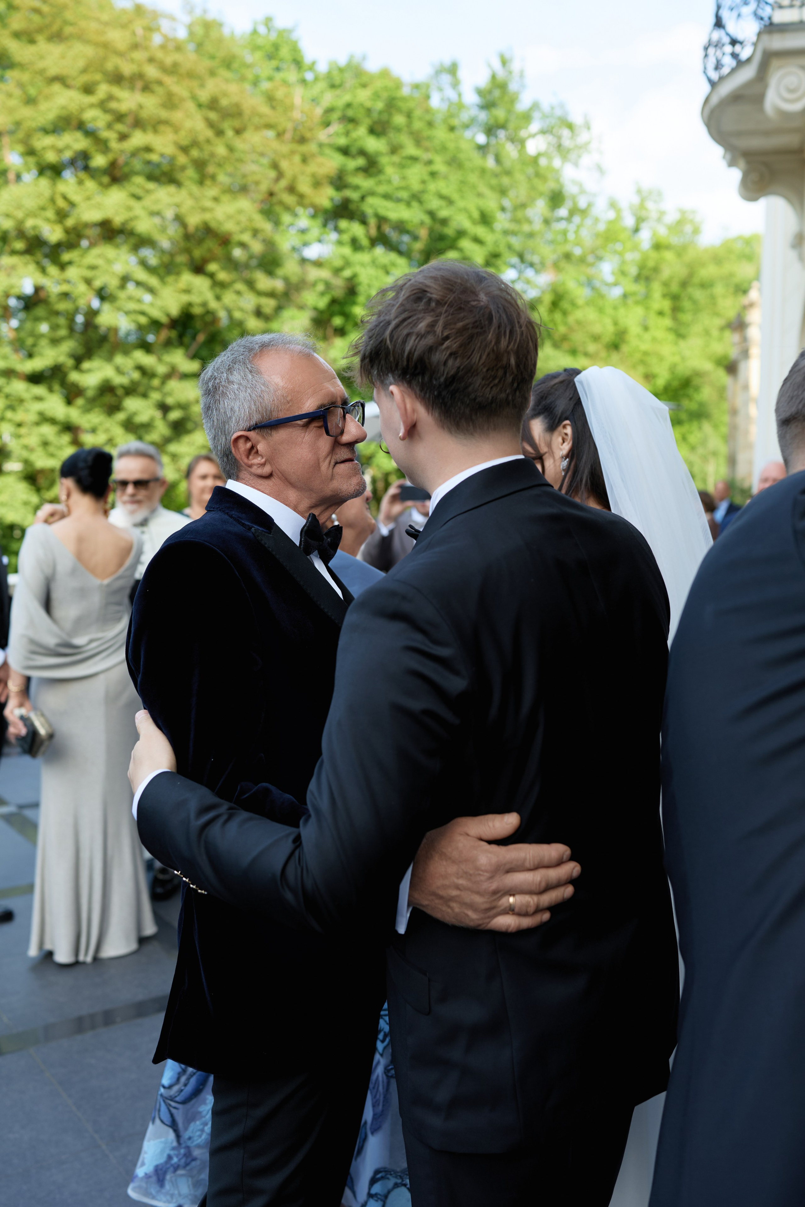 Wiktoria & Kacper. Pałac Goetz. Fotograf ślubny i rodzinny w Krakowie Yana Klymova