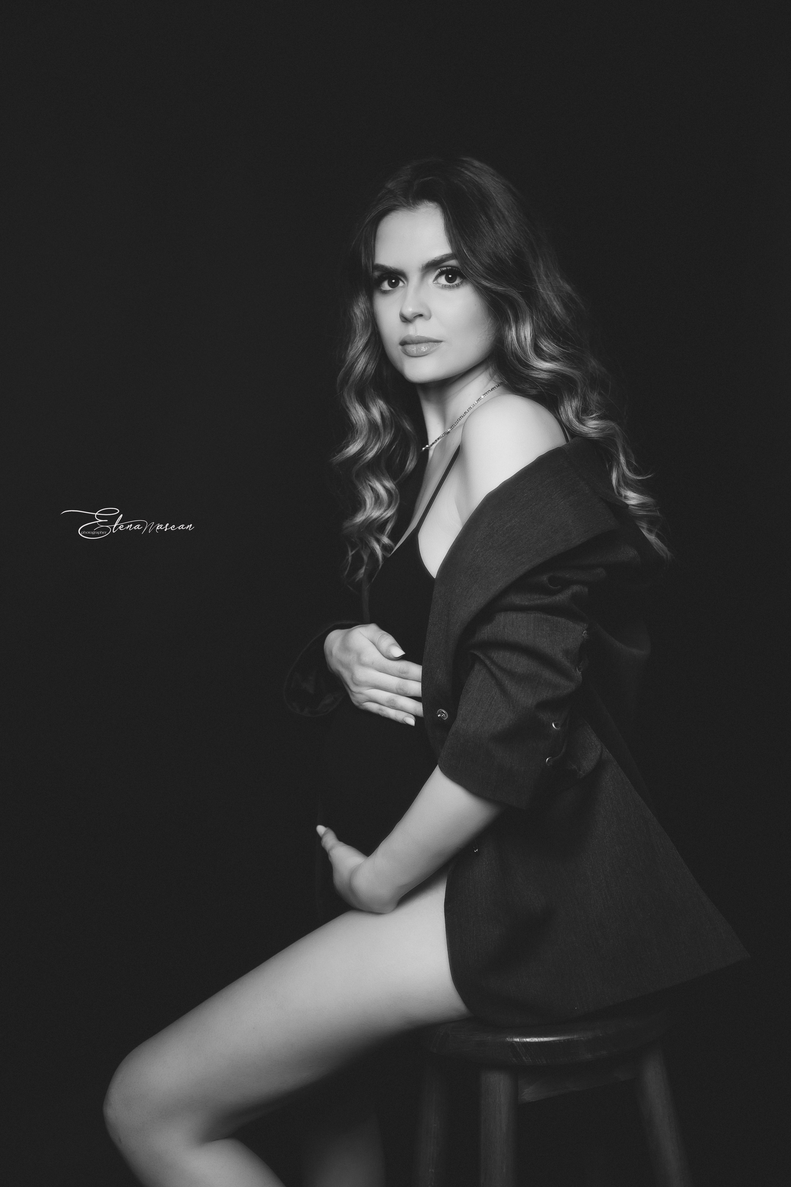 Şedinţe foto Maternitate Constanta - Frumuseţea începutului. Elena Mascan – Fotograf newborn, maternitate, portret, smash the cake & branding personal | La Femme Studio Photograpy|Constanţa