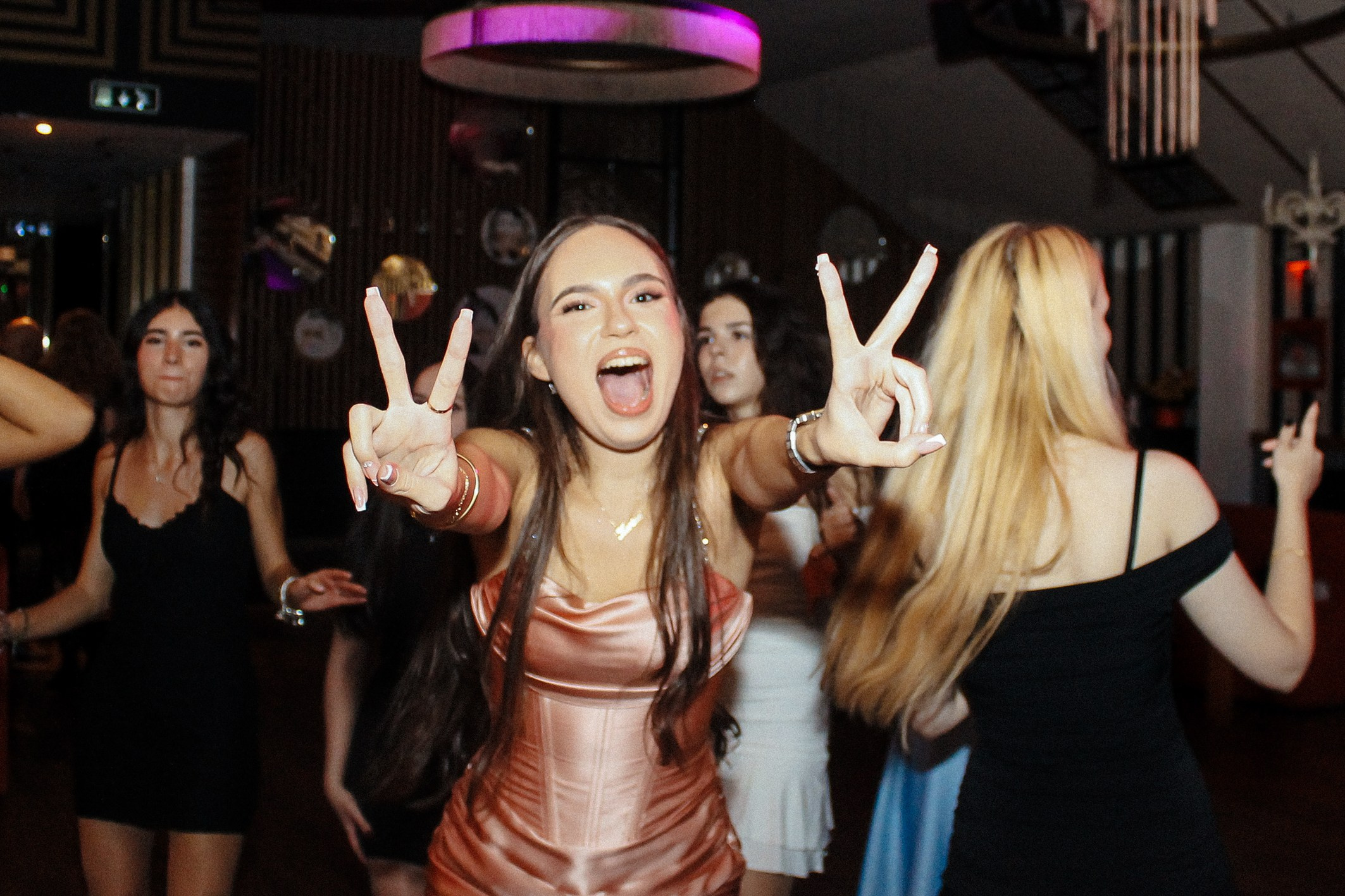 Karina (majorat). Fotograf de familie și evenimente