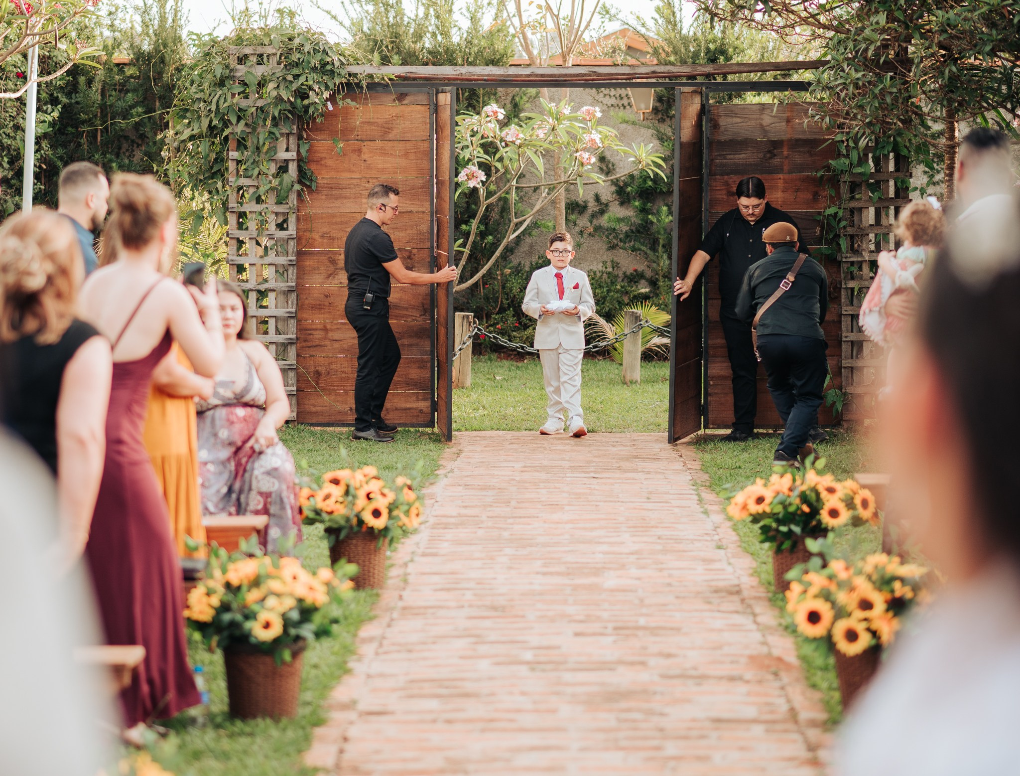 Aline & Daniel — Vila Casali / Piratininga SP. Robson Colaço