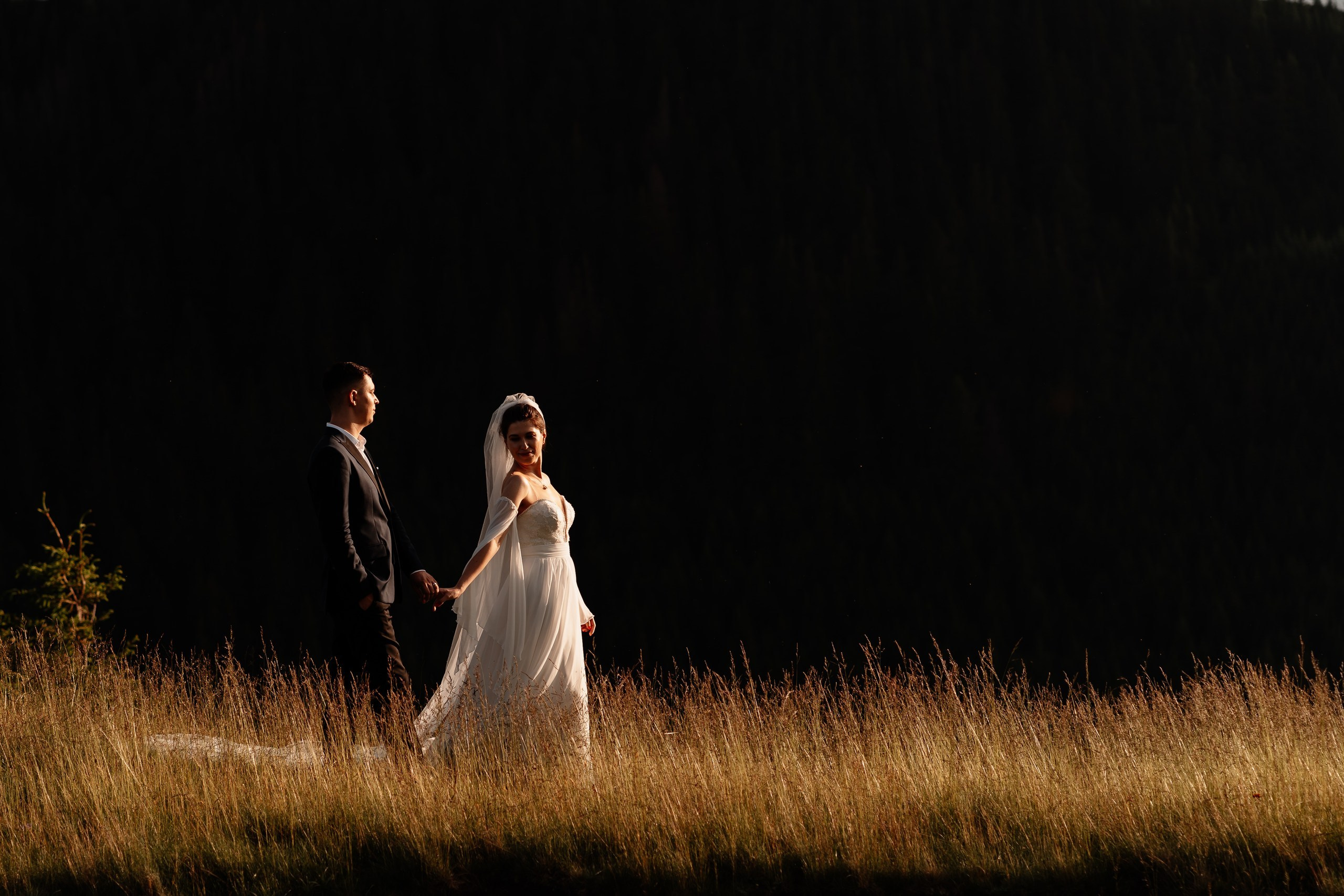 Trash the dress — Lorena&Adi  - Mihai Popa. Mihai Popa |Wedding Photographer | Worldwide | Bucharest