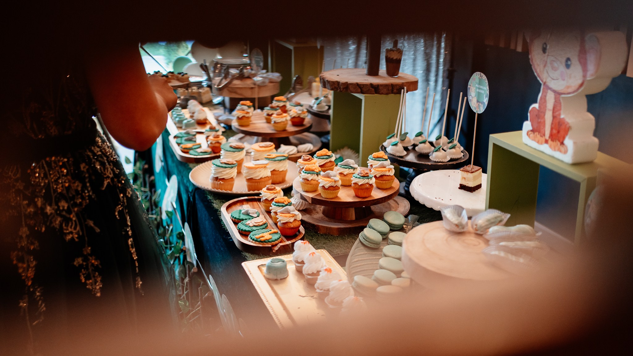 Fotograf de Botez în București- Mihai Popa Fotograf. Fotograf Nuntă & Botez București - Mihai Popa | Dincolo de oameni, imortalizez emoții!