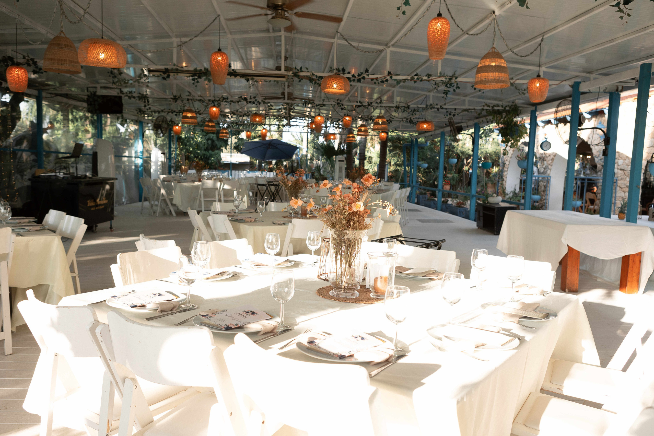 WEDDING IN A COZY PLACE NEAR TEL AVIV. PHOTOGRAPHER IN ISRAEL