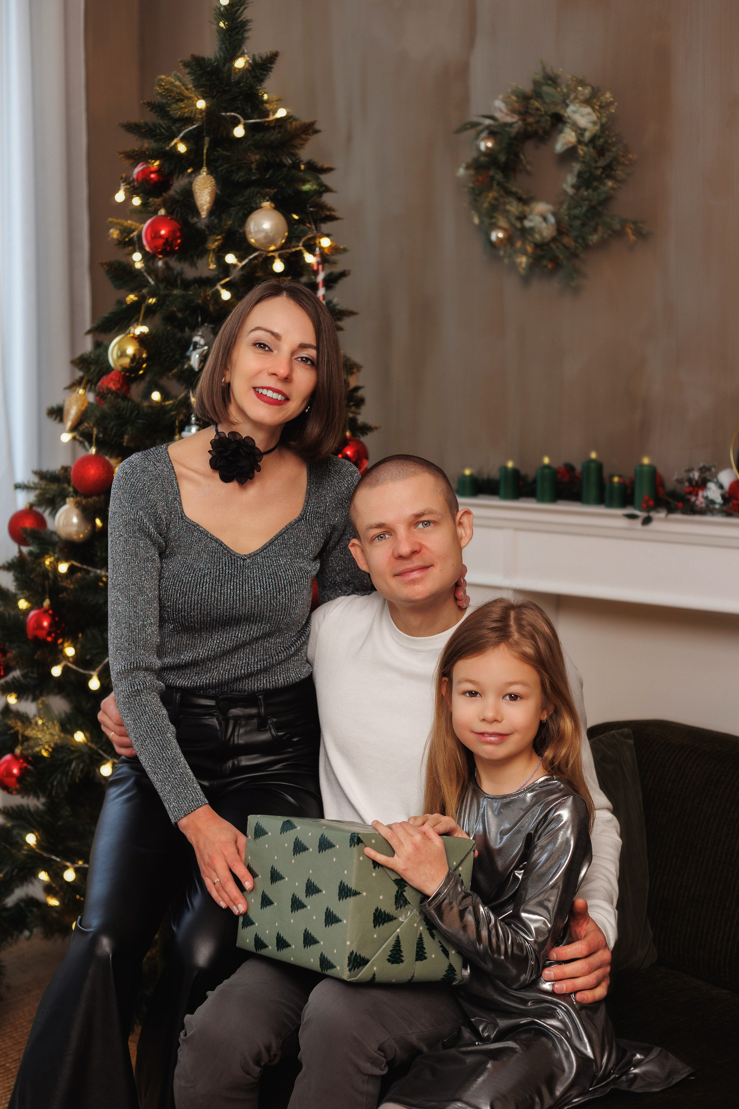 Семейная фотосессия в студии Вильнюса. Семейный и детский фотограф в Вильнюсе Светлана Наумова