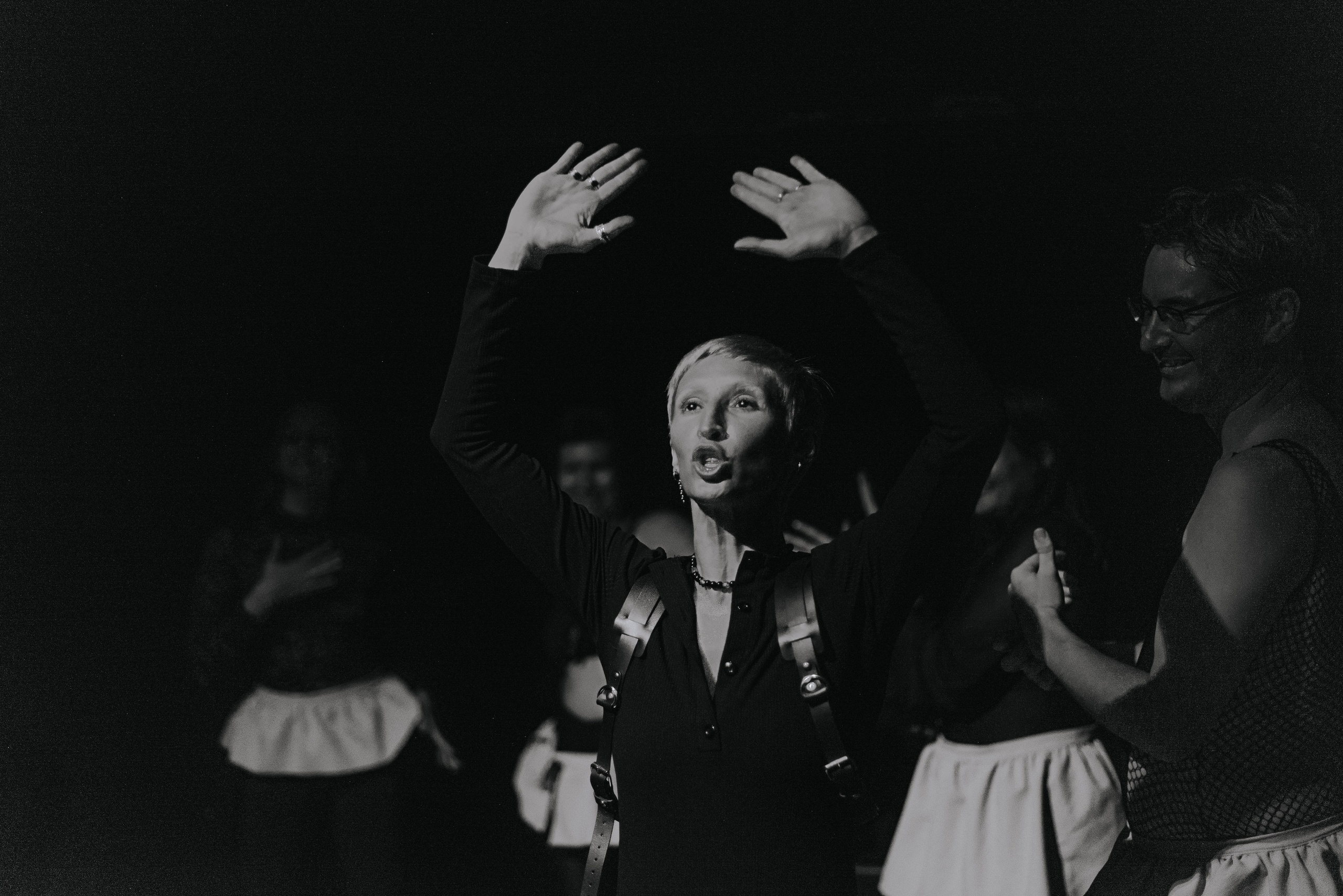 Анонс. Полковник и птицы. Фотограф @elmirkami в городе Буэнос-Айрес